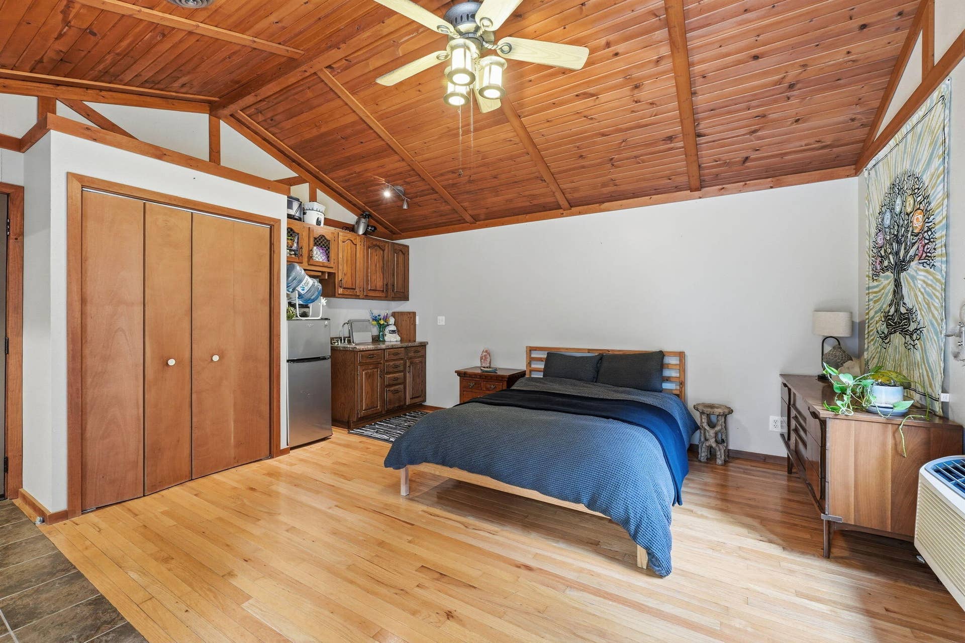 140 Oxford Avenue, Beverly Shores, IN 46301 27-web-or-mls-27-140 Oxford _