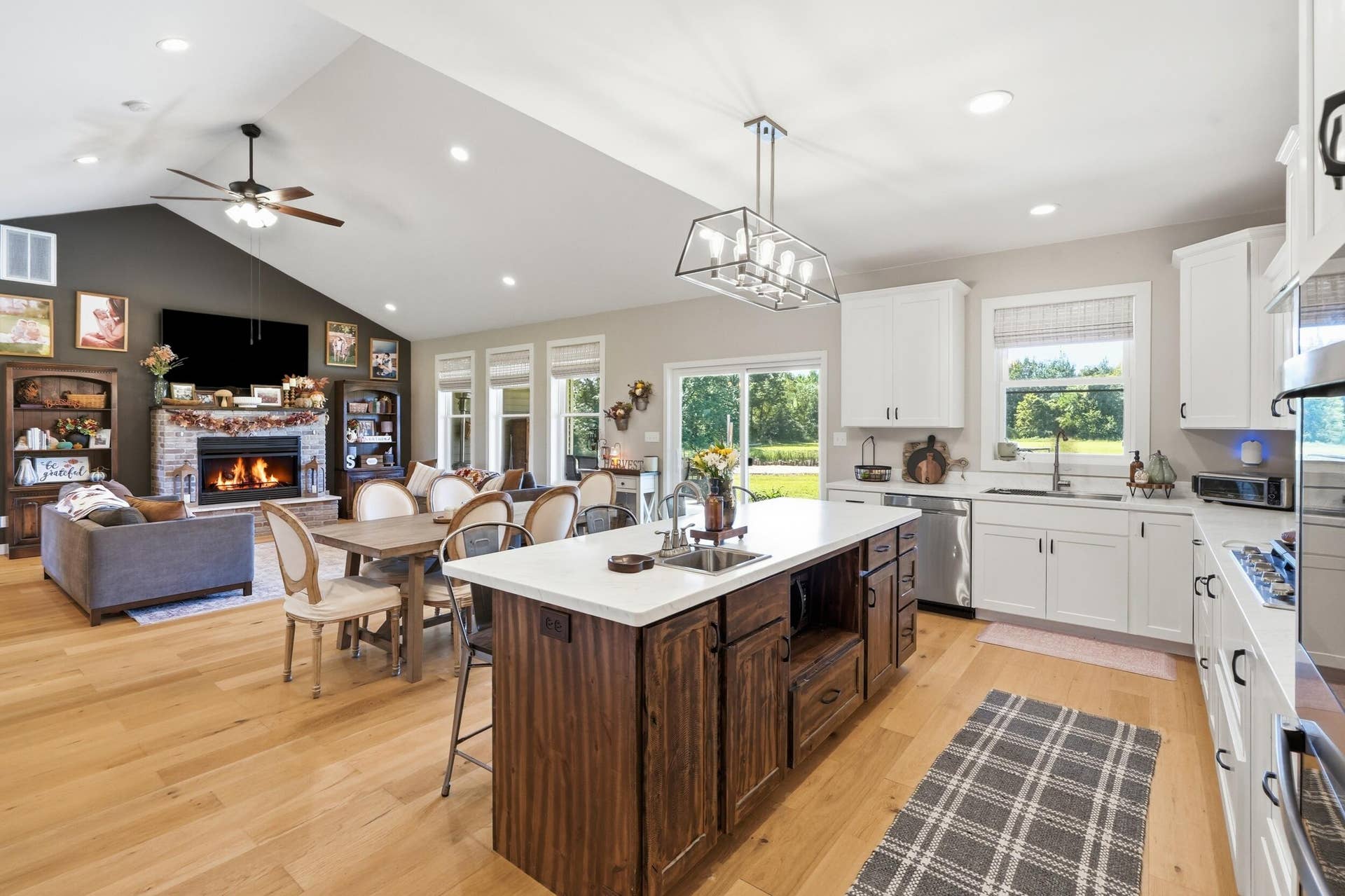 6481 Range Road, North Judson, IN 46366 dsc04466_with_fire