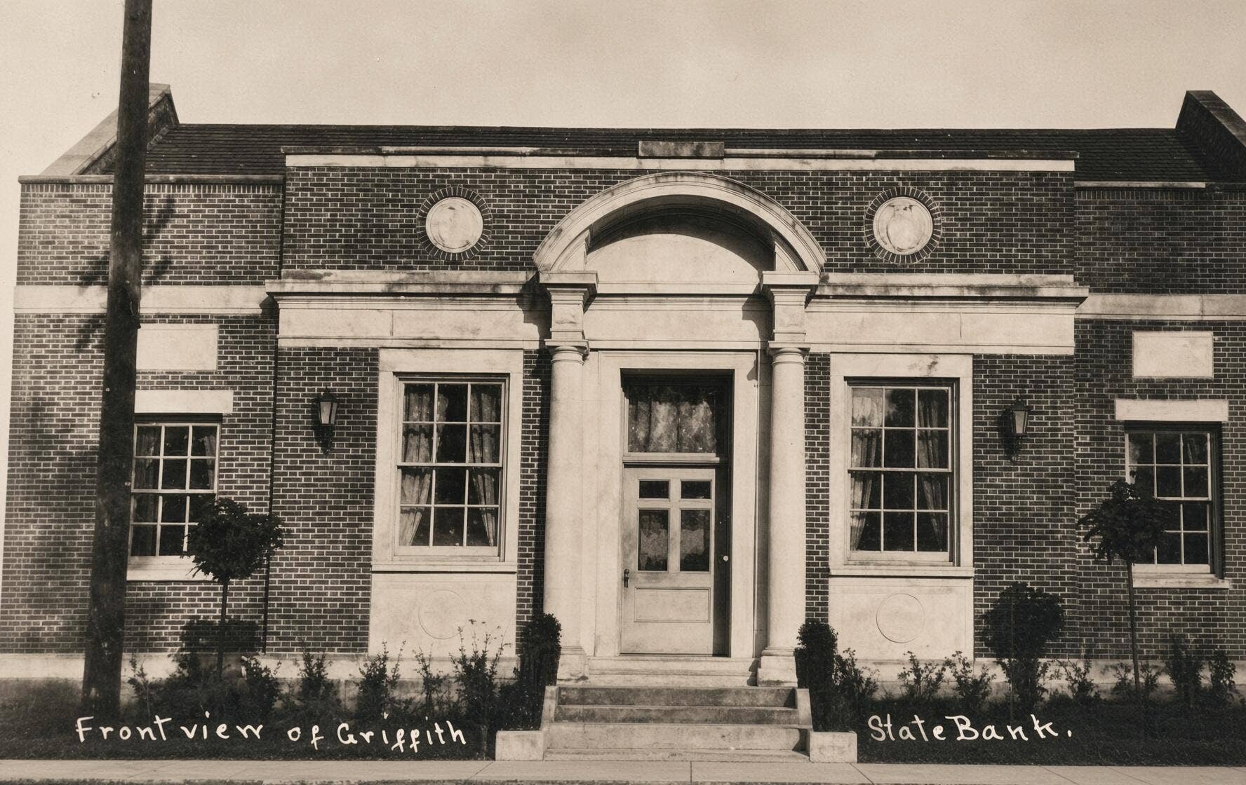 101 Main Street, Griffith, IN 46319 rznkN