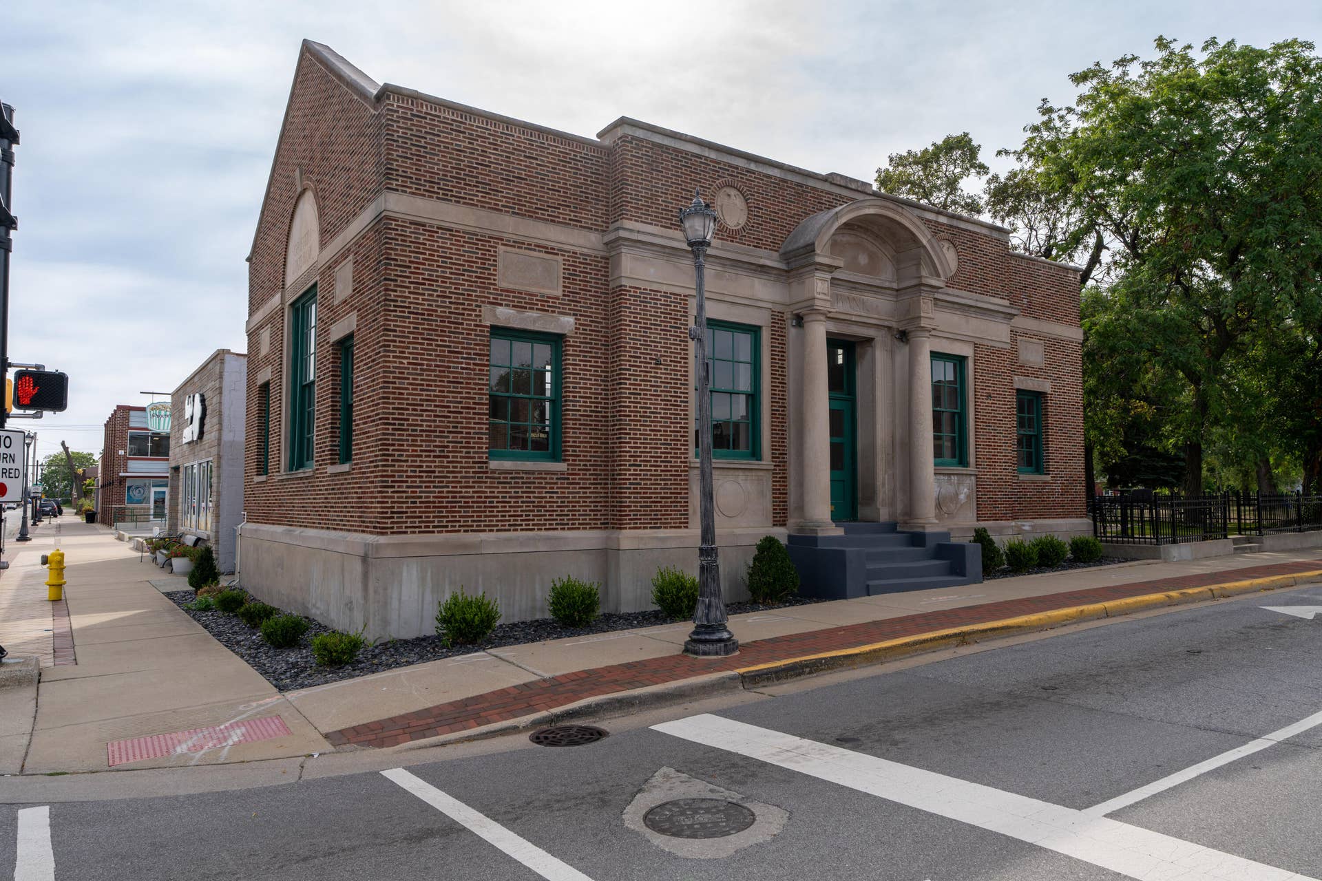 101 Main Street, Griffith, IN 46319 A7R09721