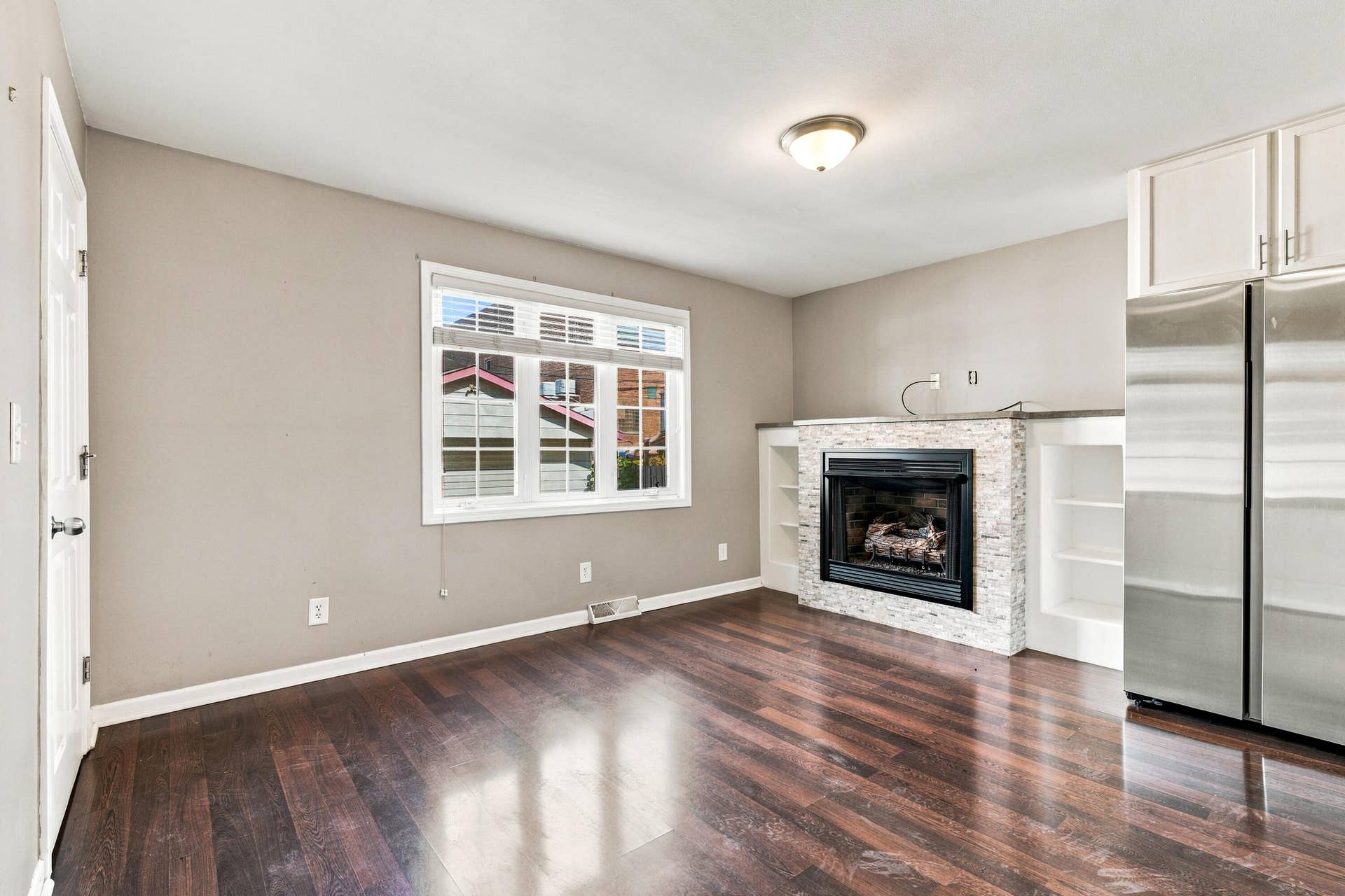 1543 Fischrupp Avenue, Whiting, IN 46394 1543 Fischrupp Ave, Whiting (01 of 37)