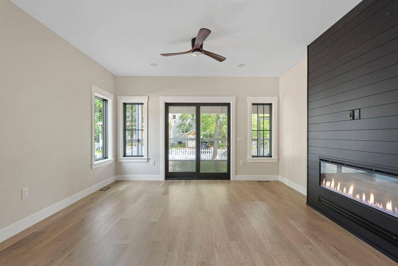 808 Washington Park Boulevard, Michigan City, IN 46360 1_(19)