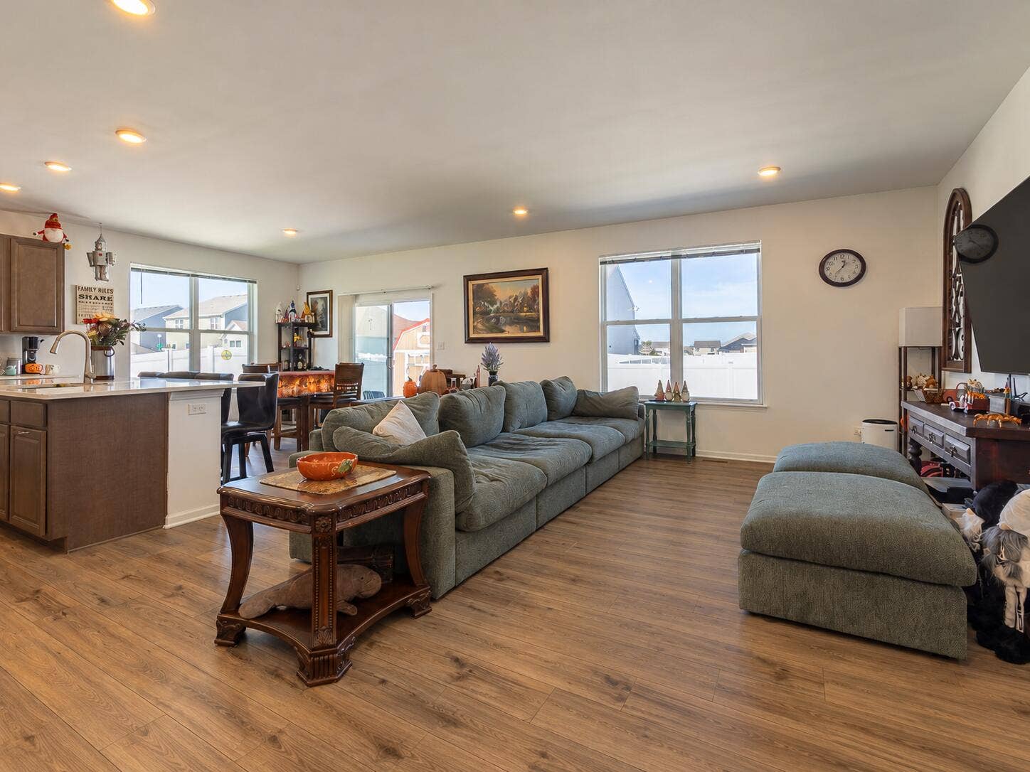 Cozy Fall-Decorated Open-Concept Living