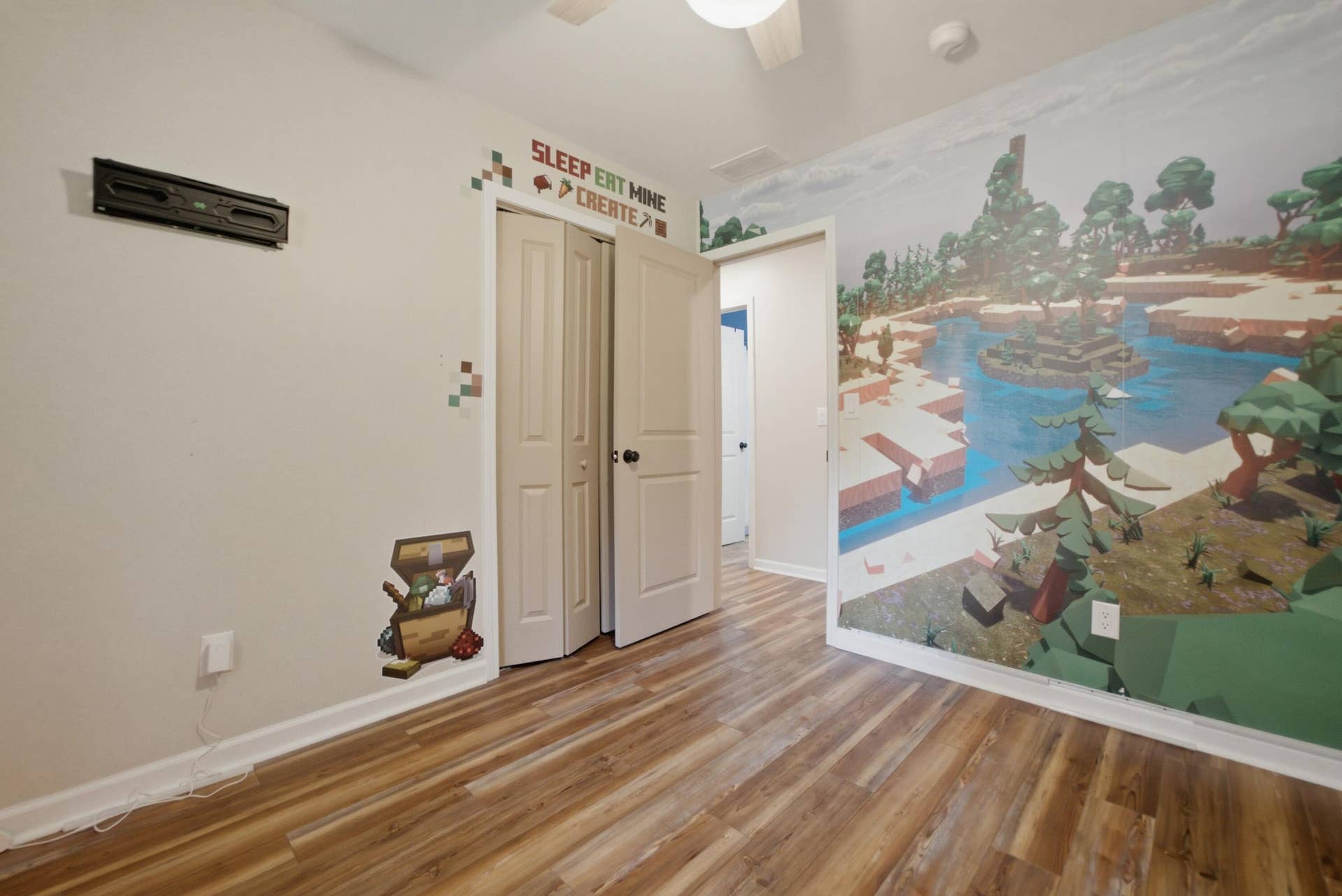 10852 E 100, Wheatfield, IN 46392 Bedroom 1