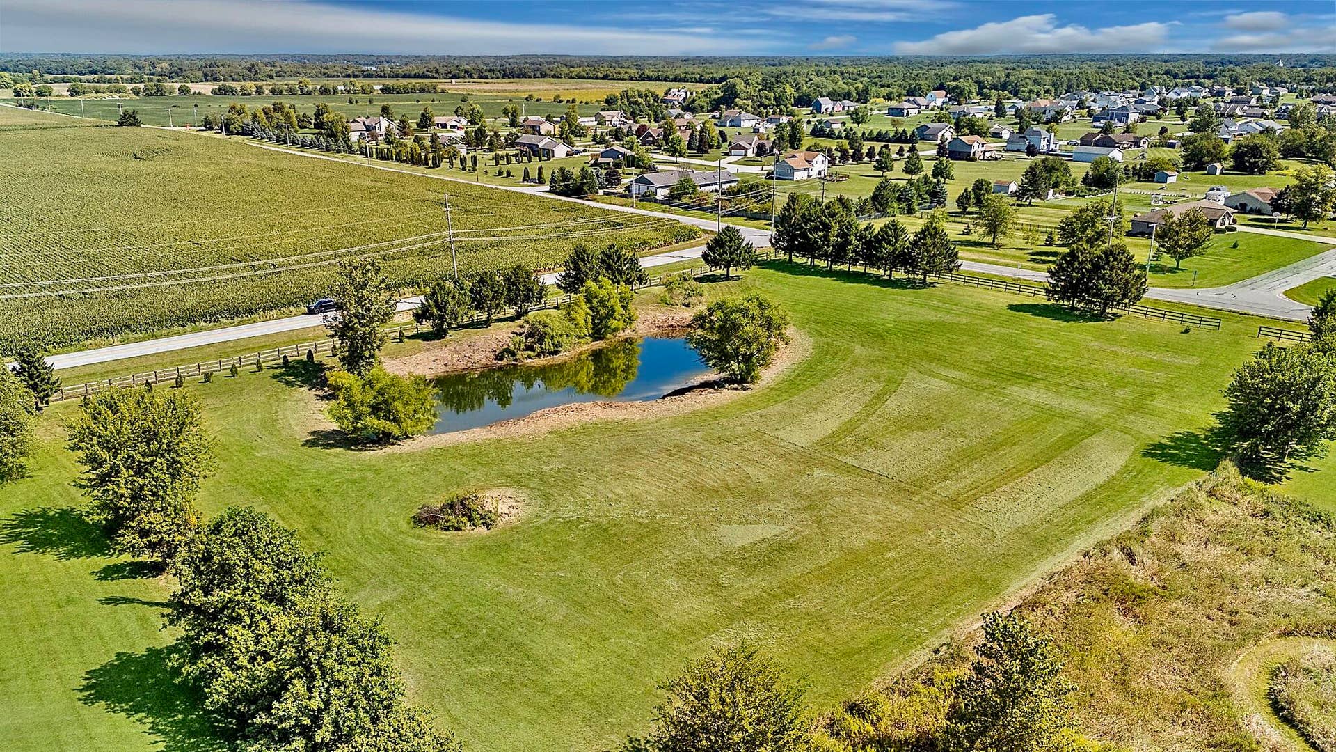 9715 157th Avenue, Lowell, IN 46356 7-web-or-mls-DJI_20250902111437_0161_D