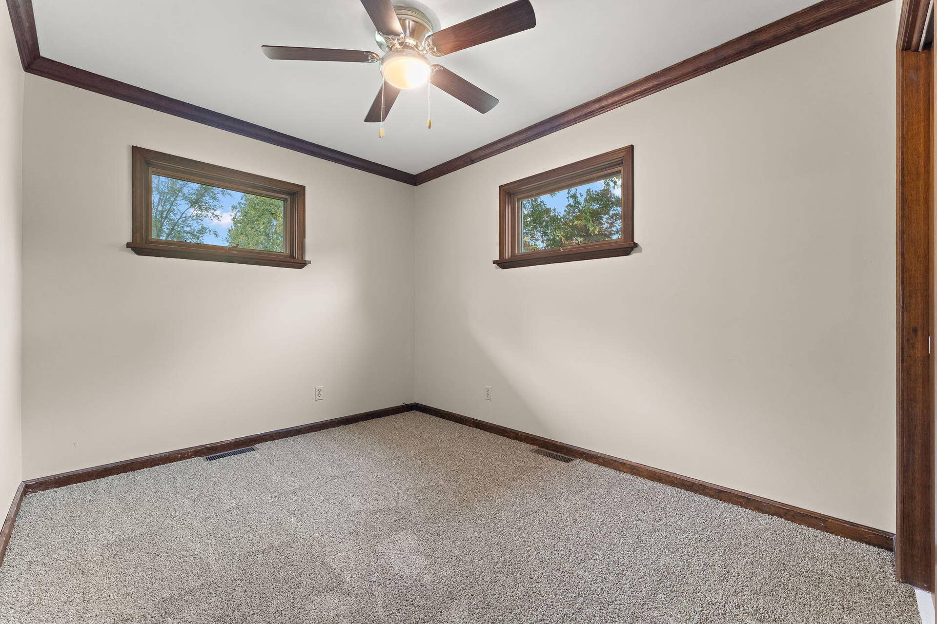 6679 Pennsylvania Street, Merrillville, IN 46410 9-web-or-mls-DSC07196