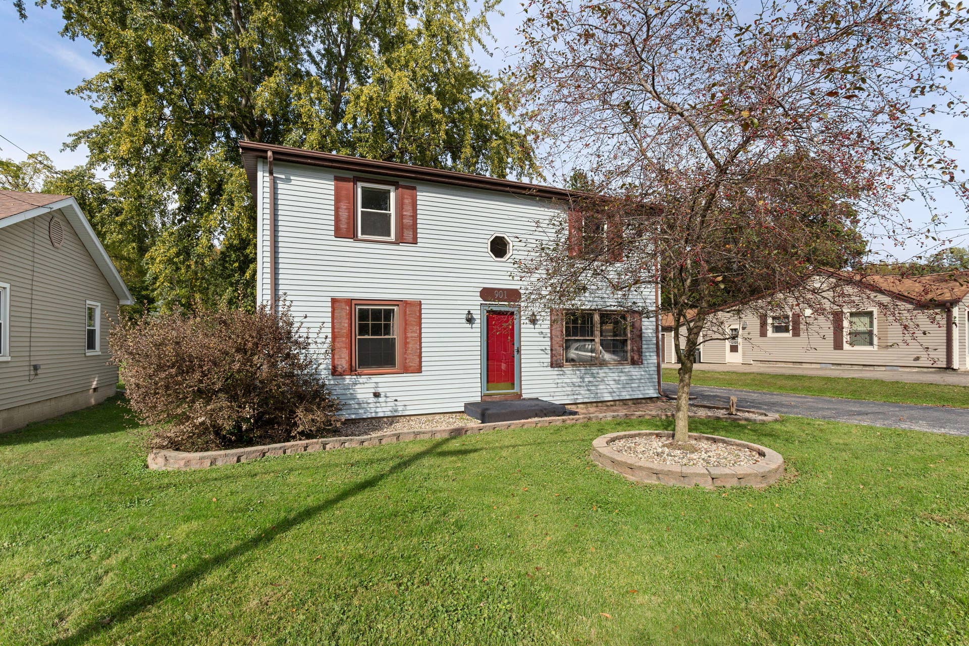901 Mccord Road, Valparaiso, IN 46383 Front 2