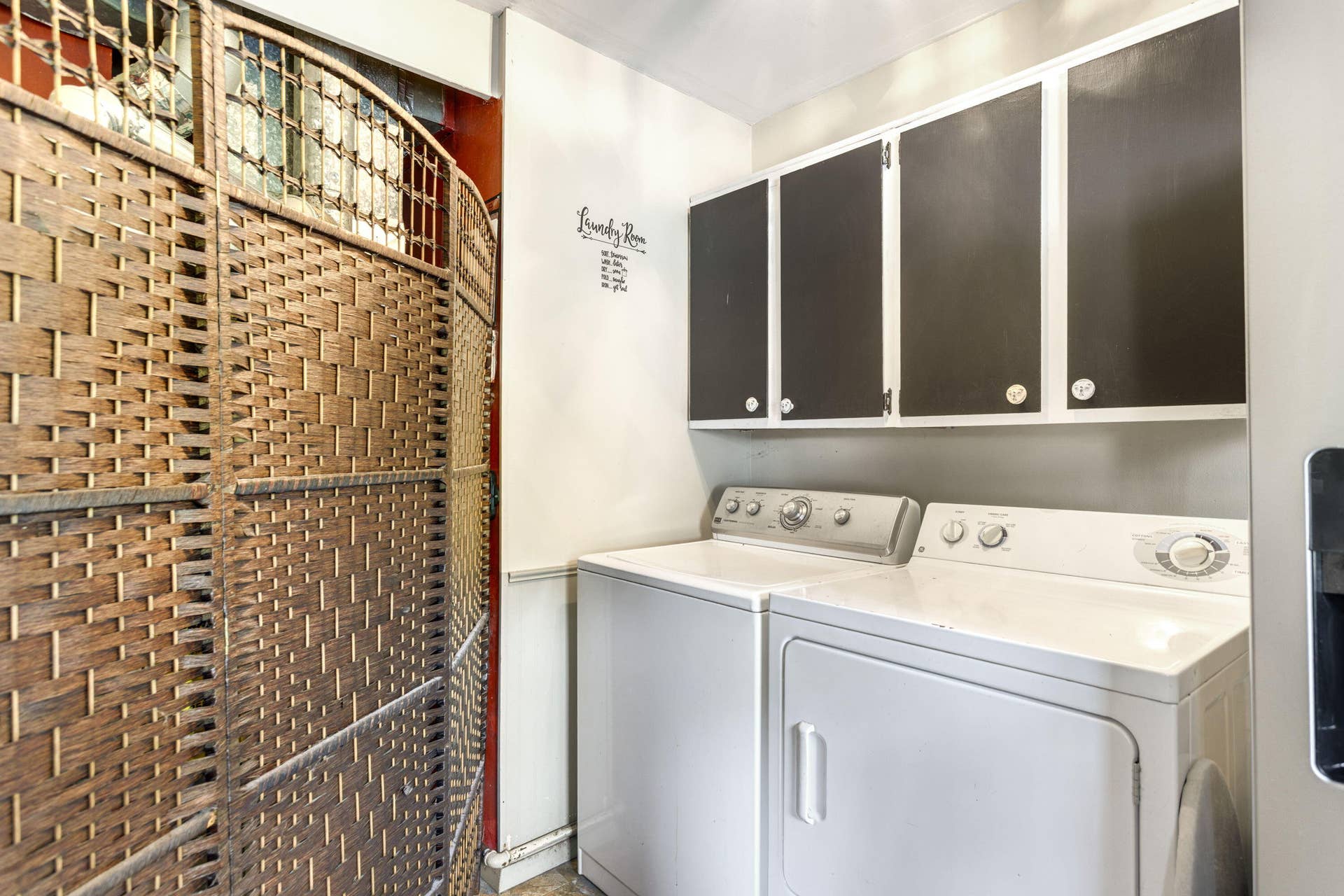 901 Mccord Road, Valparaiso, IN 46383 Laundry-Utility Room 1