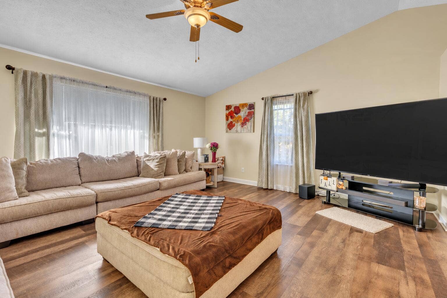 2585 Blake Road, Portage, IN 46368 1F9CC1E1-EE24-4B33-98D9-21BC0C491138