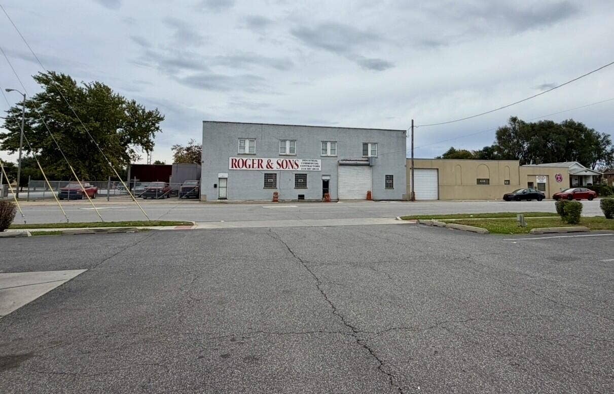 4707 Euclid Avenue, East Chicago, IN 46312 03152f4e-05cd-42cc-b61f-3139bdd684f8