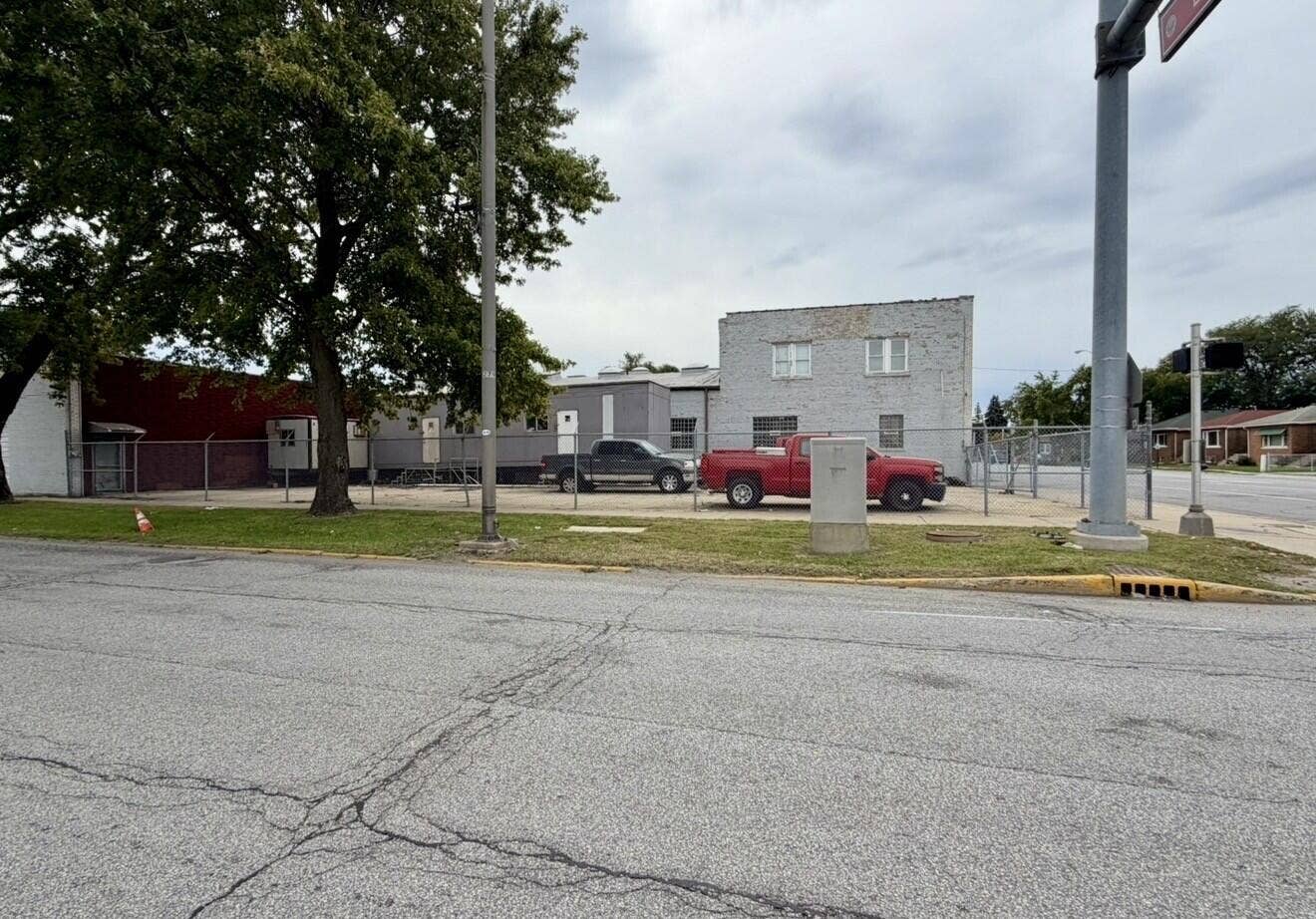 4707 Euclid Avenue, East Chicago, IN 46312 fade7c19-253f-4ae7-8b4b-ba38b1d055e3