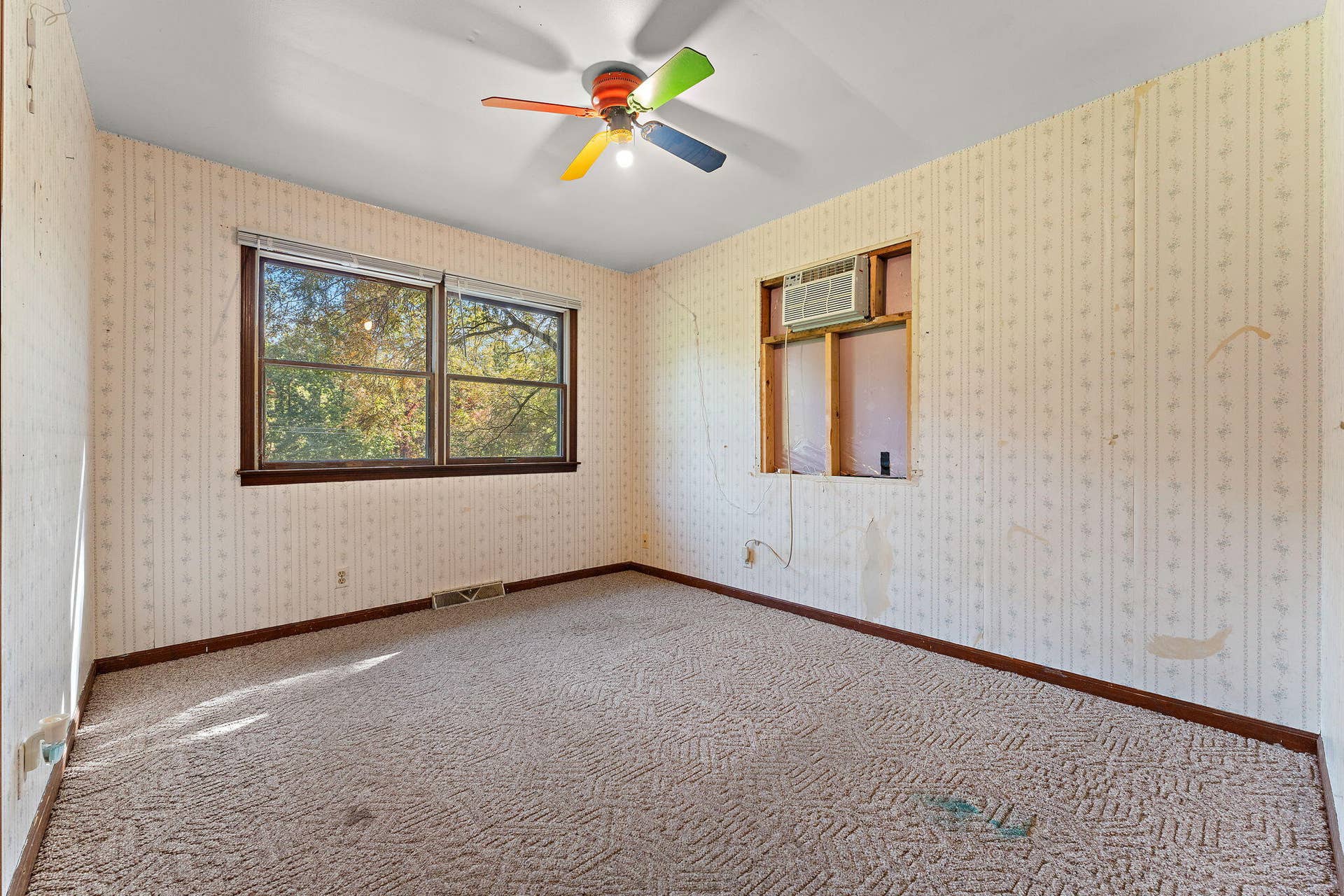 938 E 400, Chesterton, IN 46304 23-web-or-mls-DSC06296