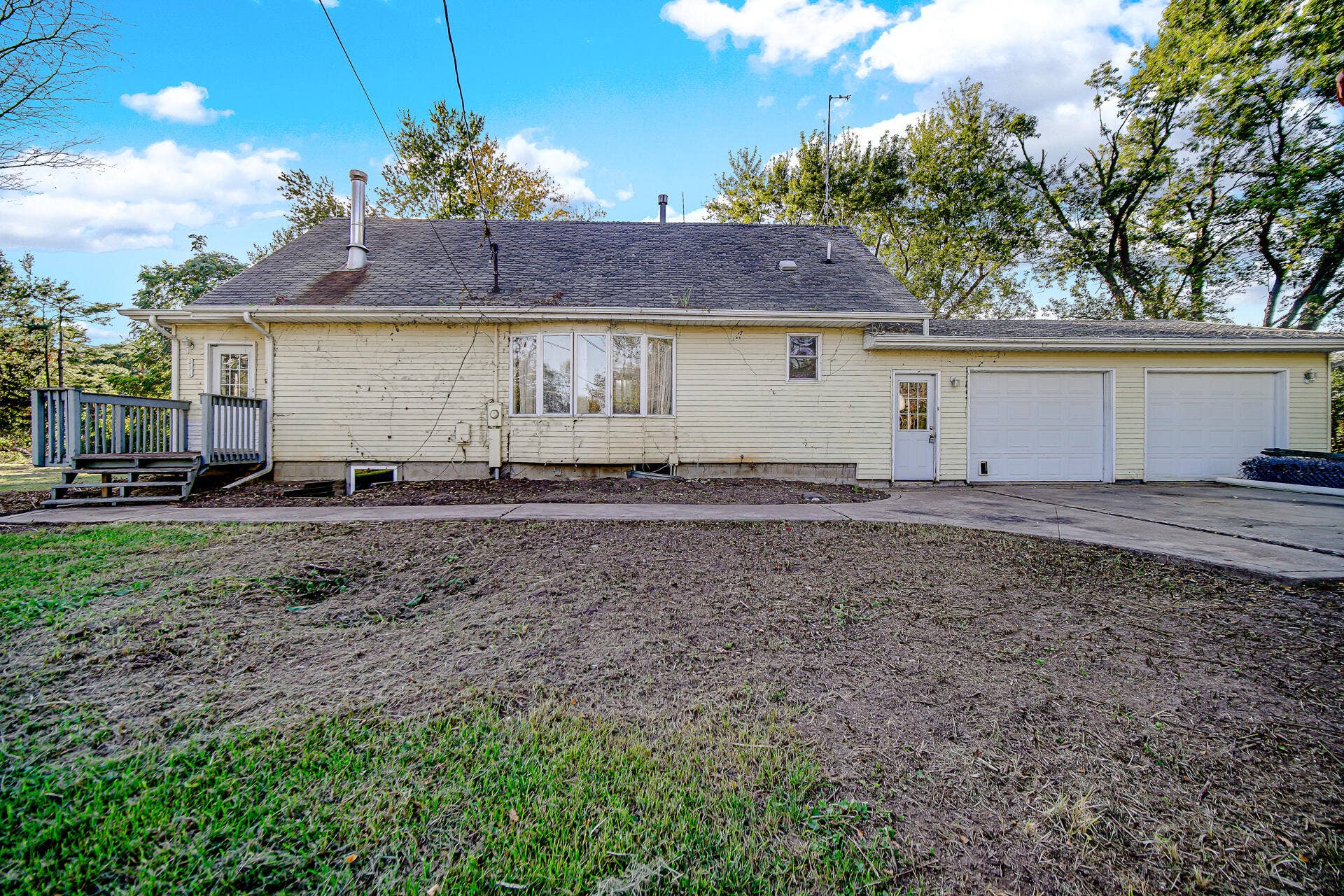 231 N 1200, Chesterton, IN 46304 DSC04959