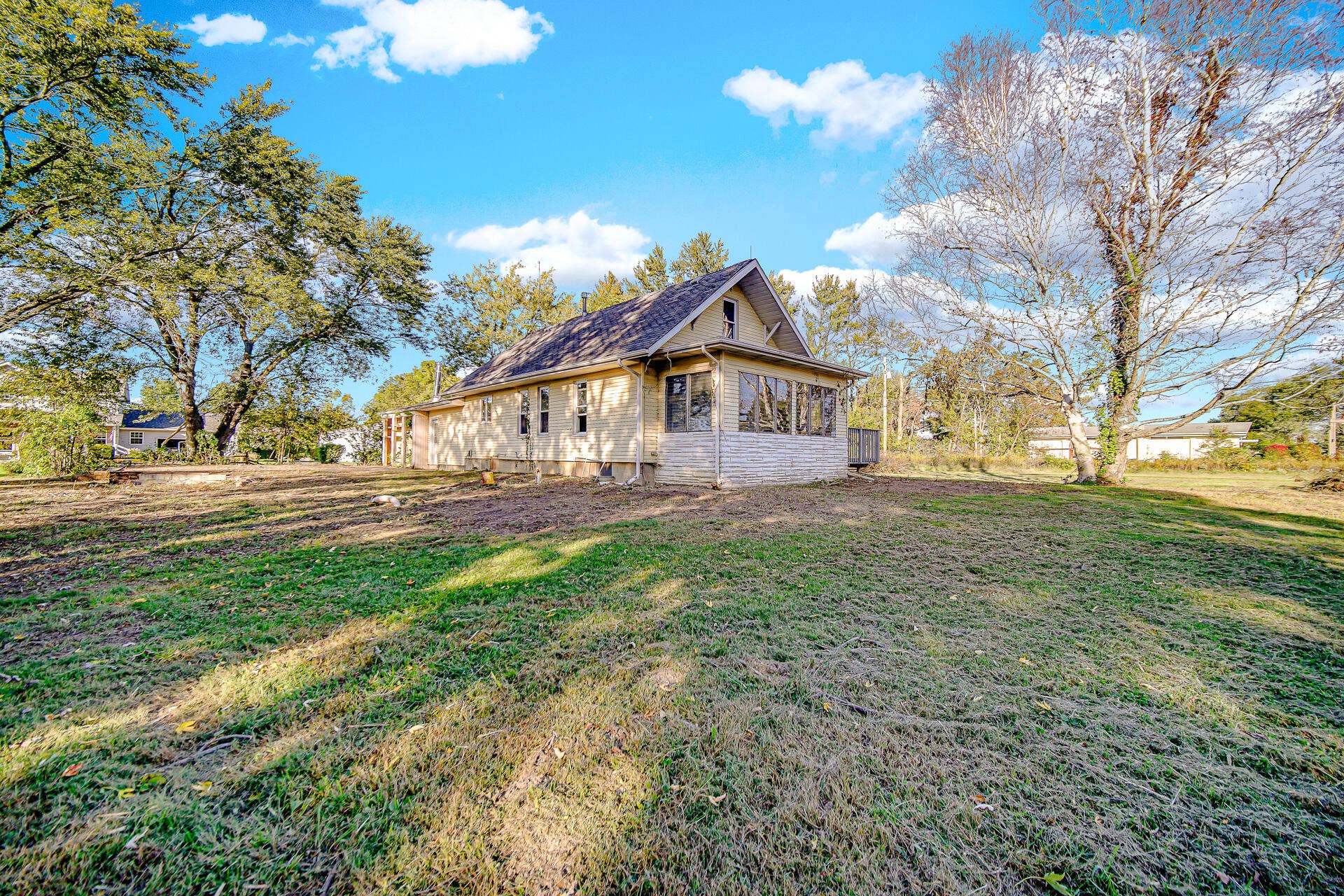 231 N 1200, Chesterton, IN 46304 DSC04979