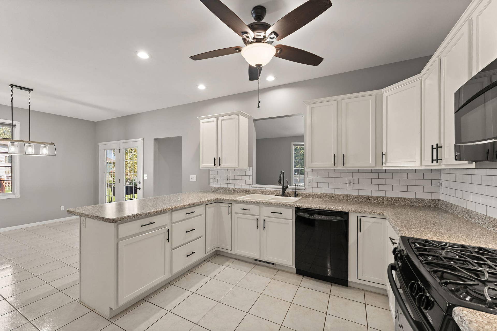 2863 Arran Quay Terrace, Valparaiso, IN 46385 12-web-or-mls-DSC06466