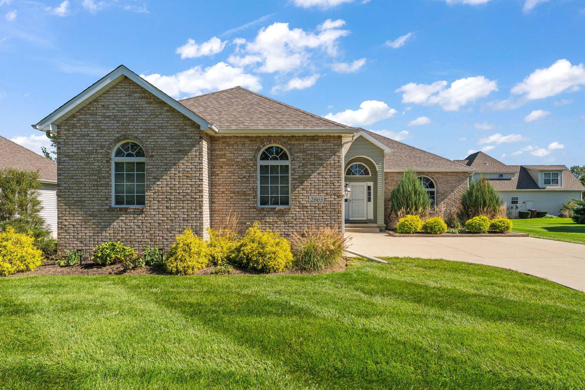 2863 Arran Quay Terrace, Valparaiso, IN 46385 41-web-or-mls-DSC06513