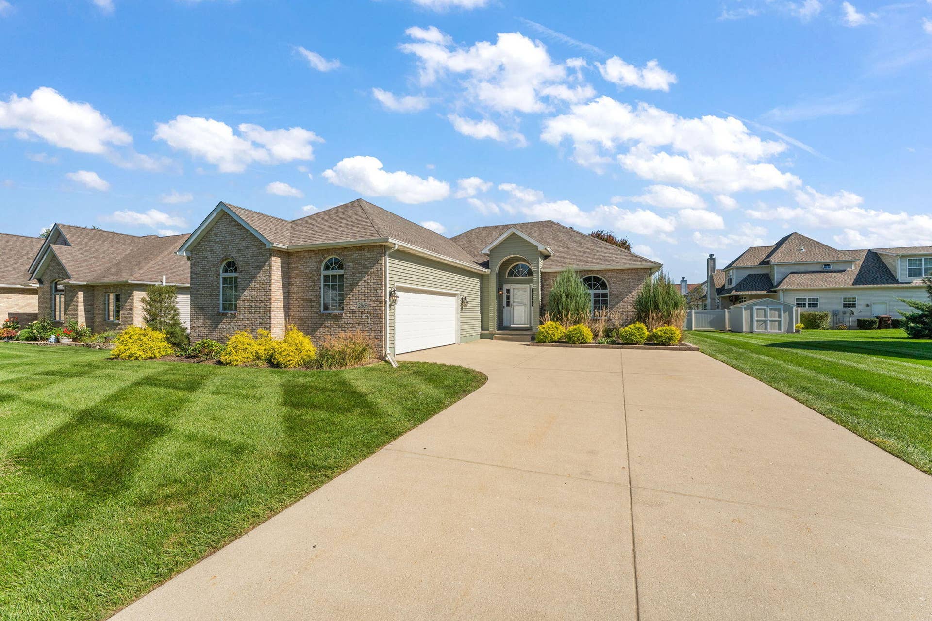 2863 Arran Quay Terrace, Valparaiso, IN 46385 43-web-or-mls-DSC06519