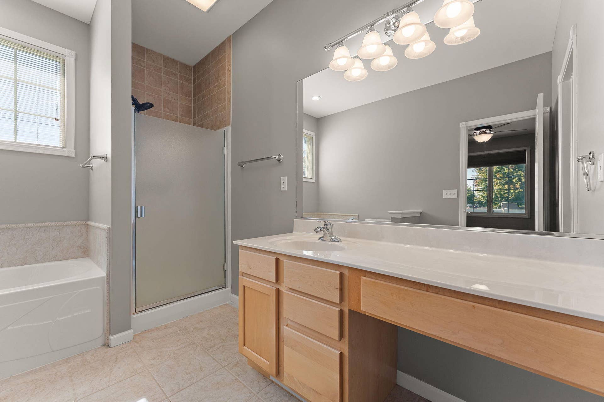 2863 Arran Quay Terrace, Valparaiso, IN 46385 19-web-or-mls-DSC06411