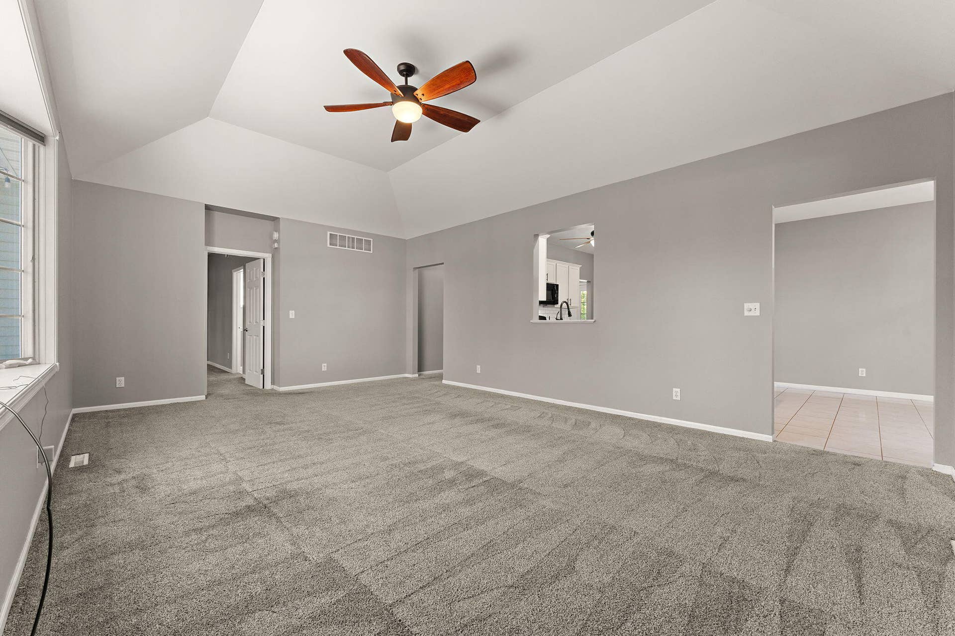 2863 Arran Quay Terrace, Valparaiso, IN 46385 6-web-or-mls-DSC06436
