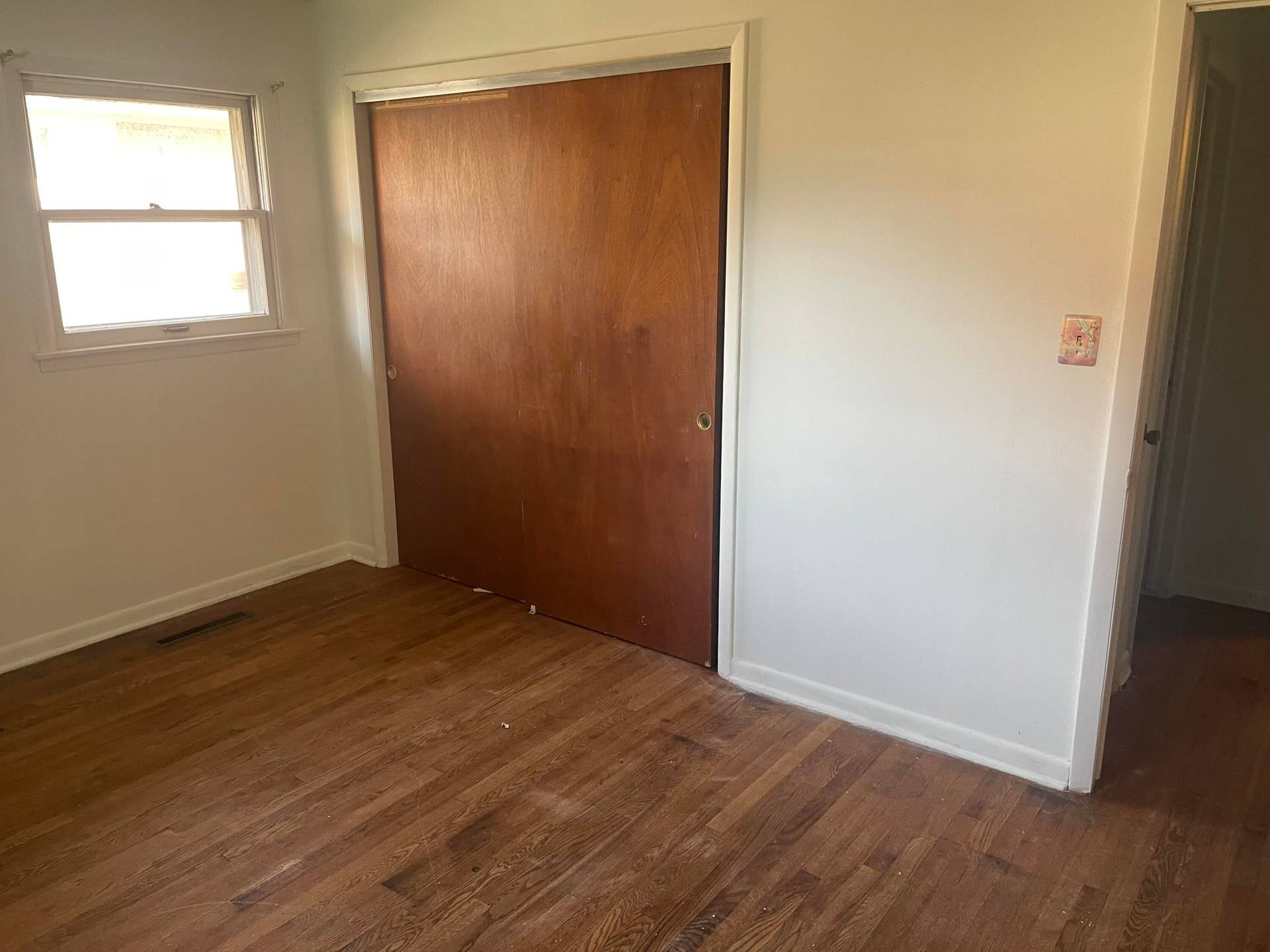 560 Tippecanoe Place, Gary, IN 46403 IMG_1045