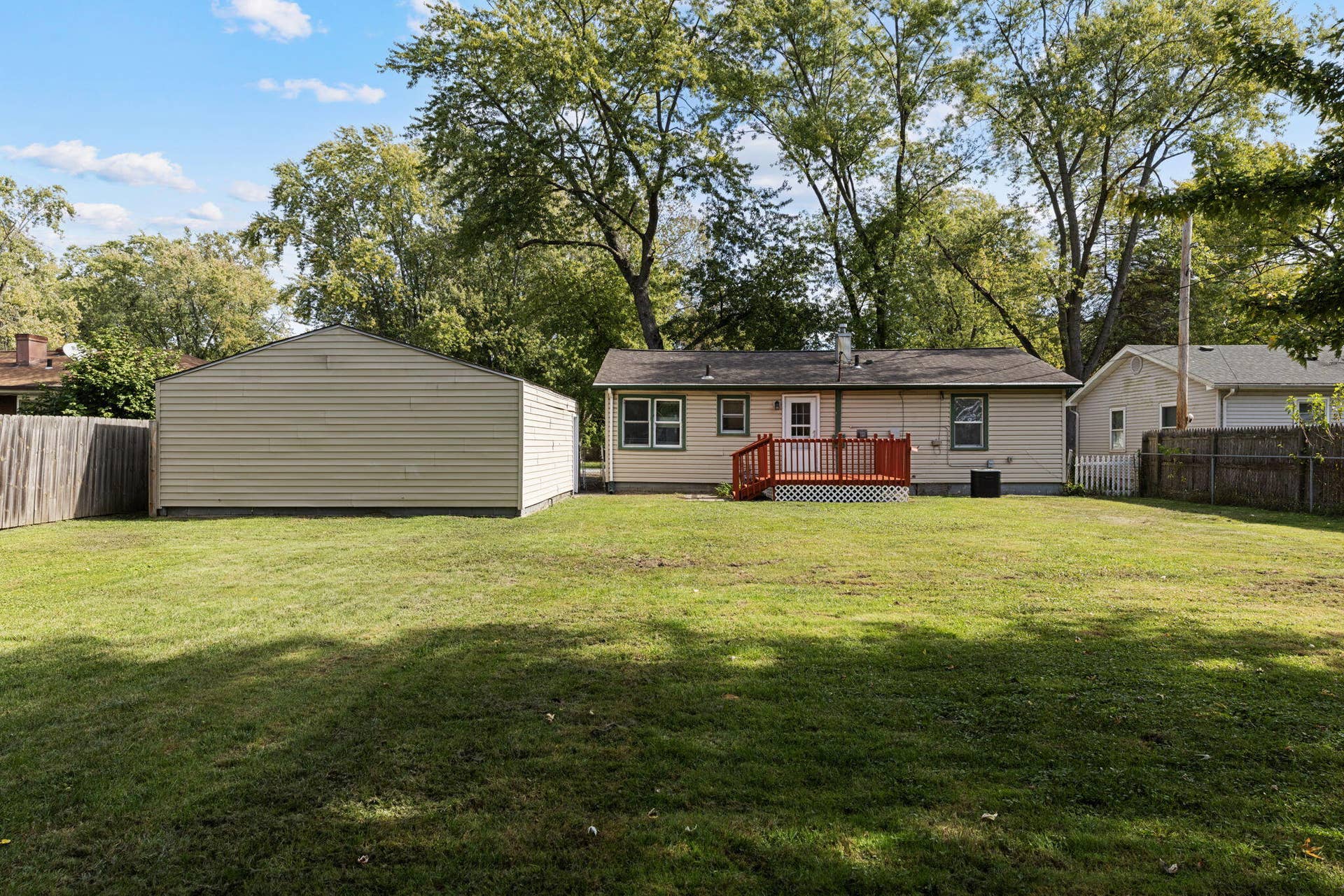 2828 Eleanor Street, Portage, IN 46368 23-web-or-mls-2828-eleanor-st