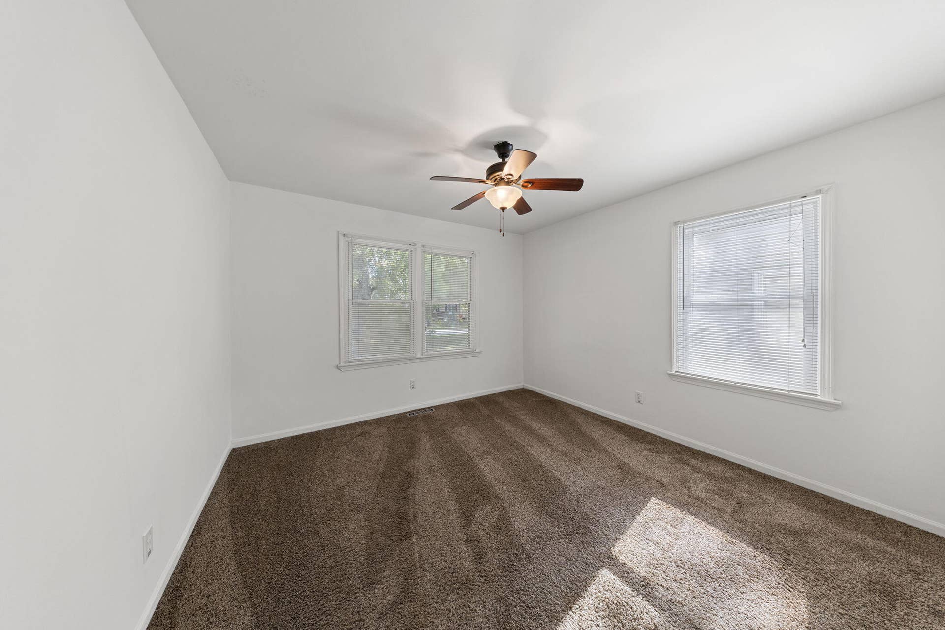 2828 Eleanor Street, Portage, IN 46368 18-web-or-mls-2828-eleanor-st