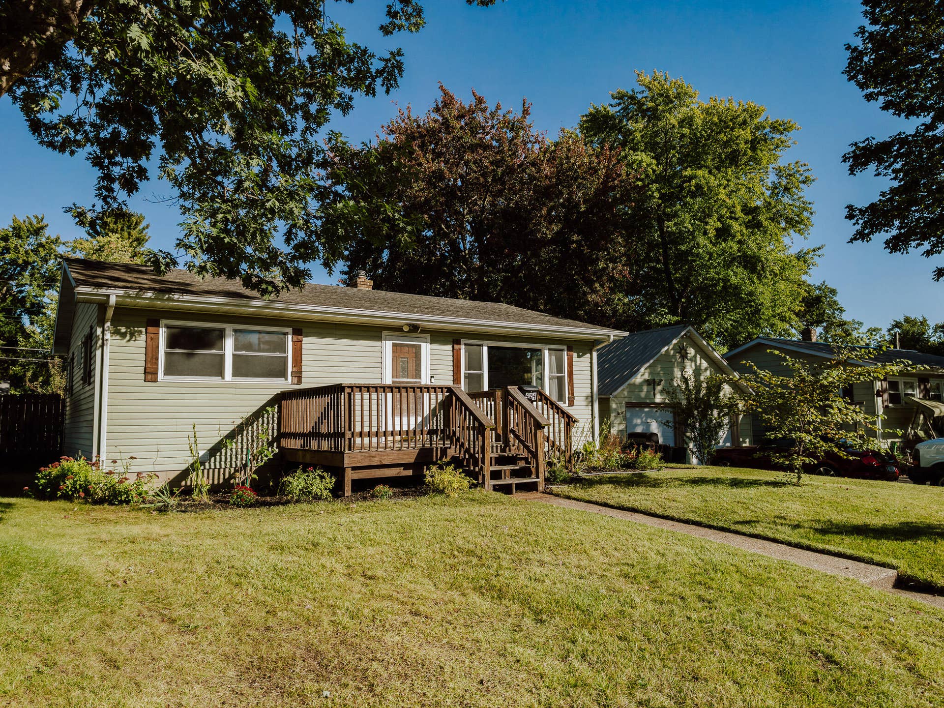 424 Dickson Street, Michigan City, IN 46360 Front View