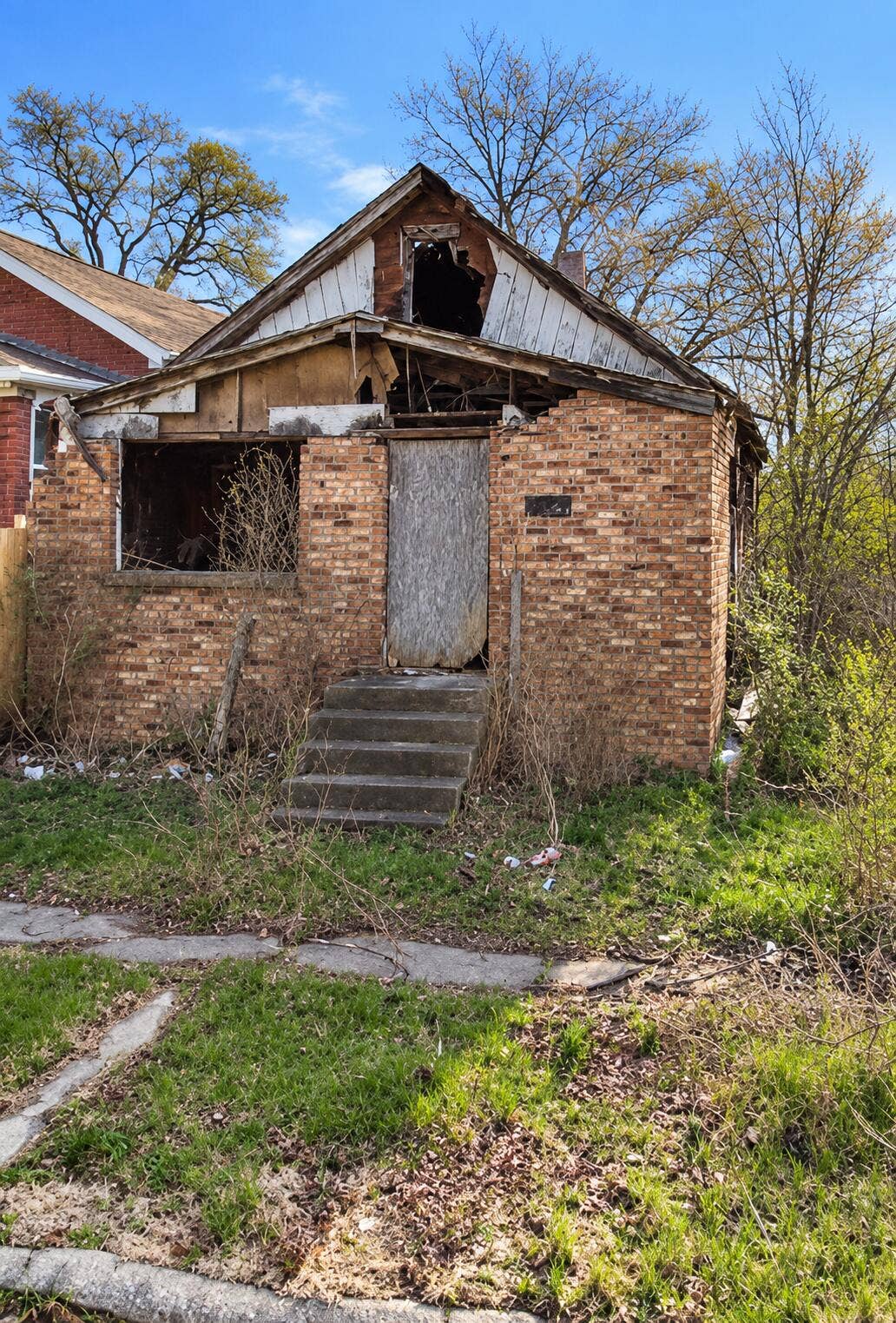 2443 delaware