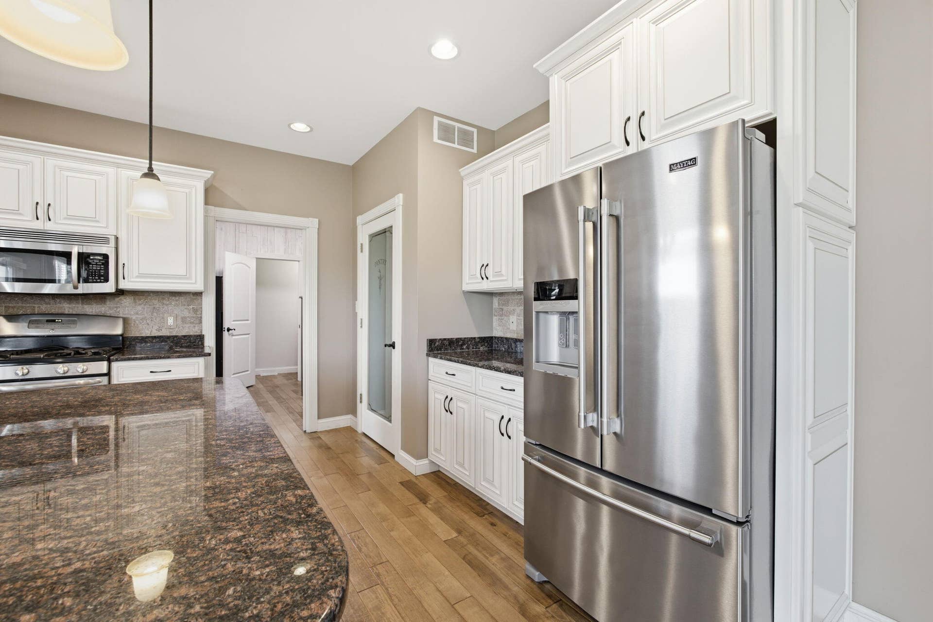11126 W 1000, DeMotte, IN 46310 66-web-or-mls-IMG_4082