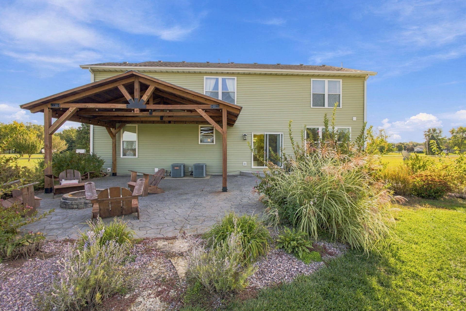 11126 W 1000, DeMotte, IN 46310 89-web-or-mls-IMG_4151