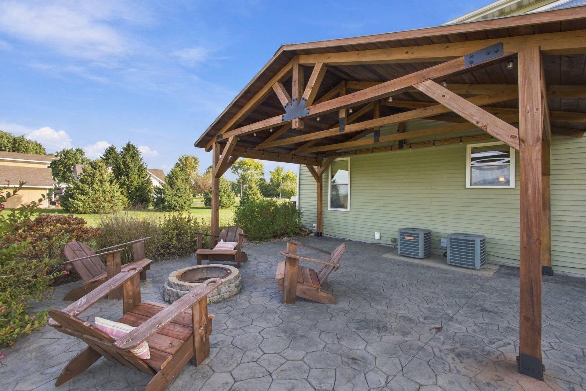 11126 W 1000, DeMotte, IN 46310 85-web-or-mls-IMG_4139