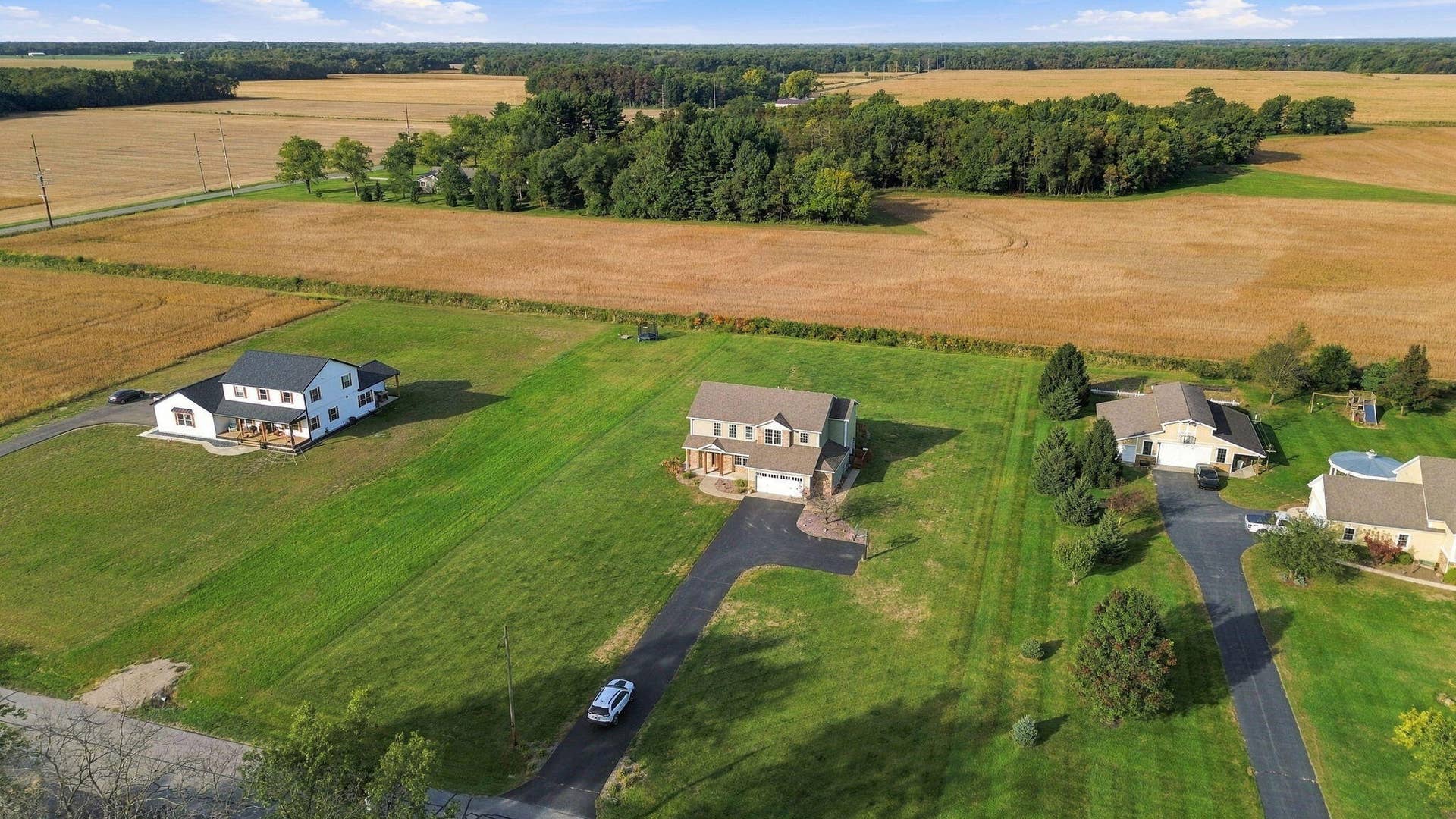 11126 W 1000, DeMotte, IN 46310 12-web-or-mls-DJI_0527
