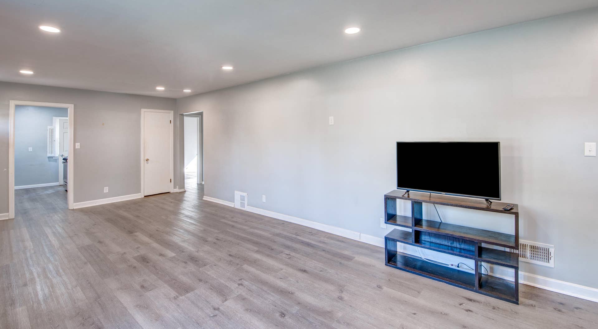 1012 Elmhurst Street, Valparaiso, IN 46385 Elmhurst-16