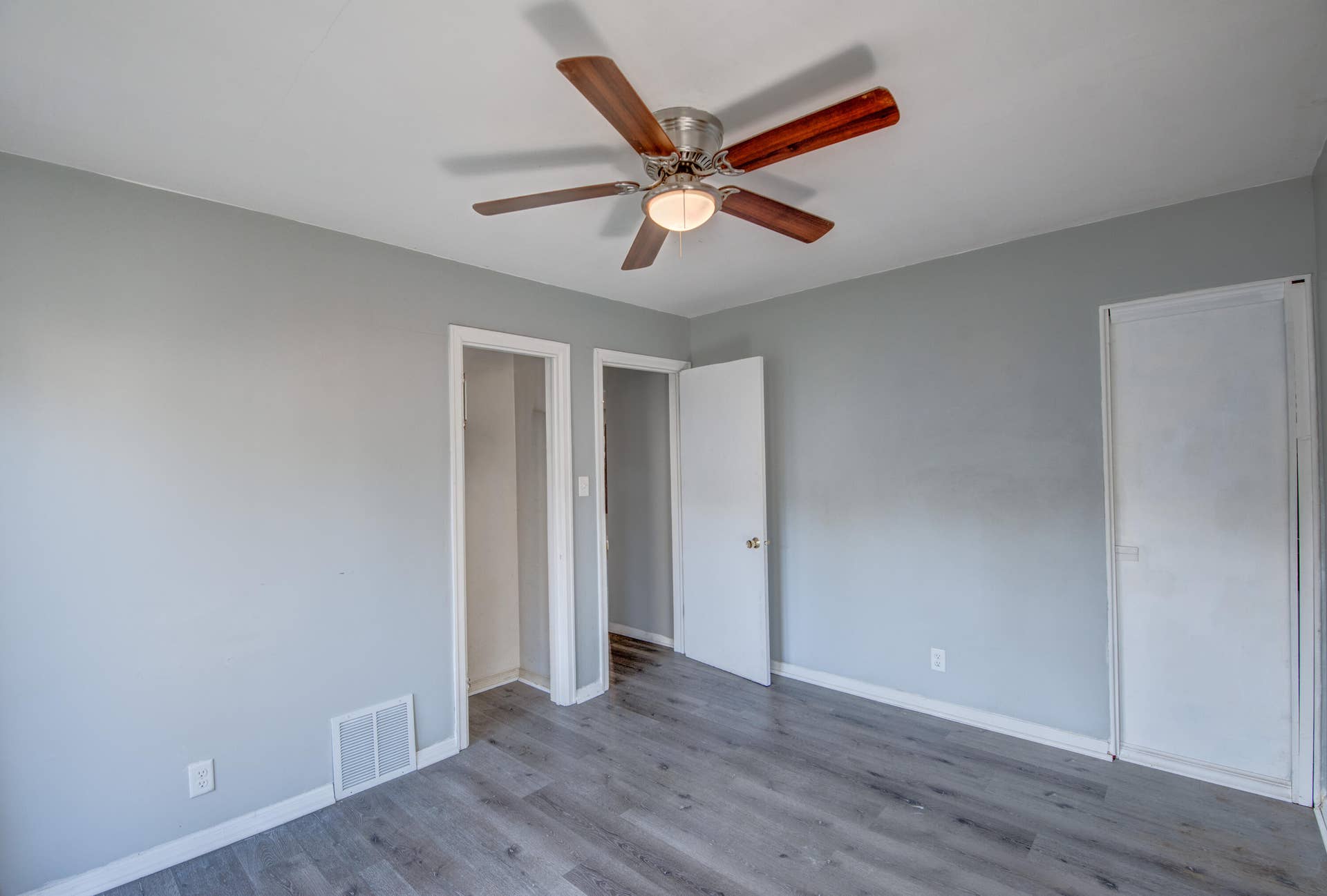1012 Elmhurst Street, Valparaiso, IN 46385 Elmhurst-24