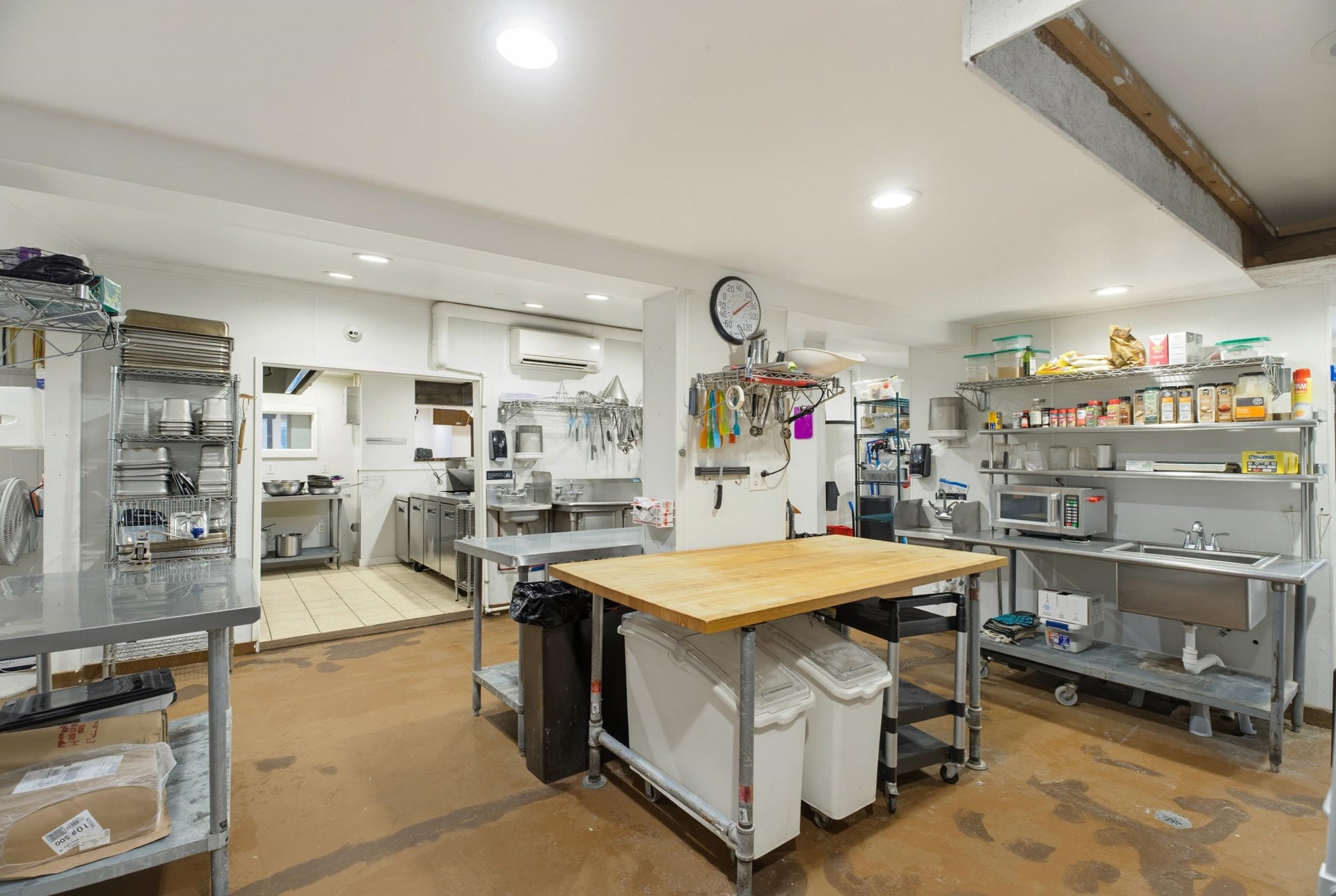 2175 HANKEY MOUNTAIN HWY, Churchville, VA 24421 2175 HANKEY MOUNTAIN HWY, Churchville, VA 24421