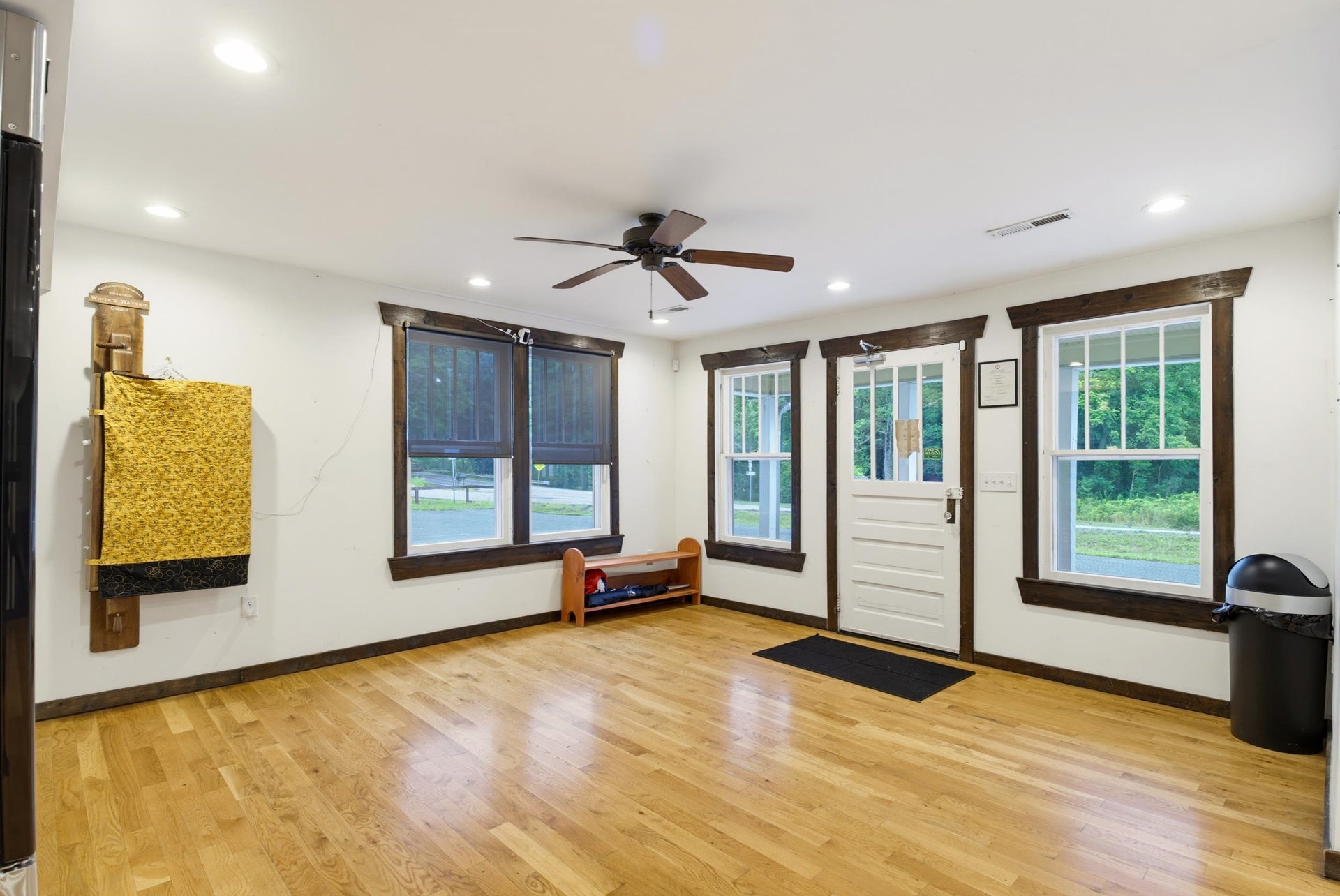 2175 HANKEY MOUNTAIN HWY, Churchville, VA 24421 2175 HANKEY MOUNTAIN HWY, Churchville, VA 24421