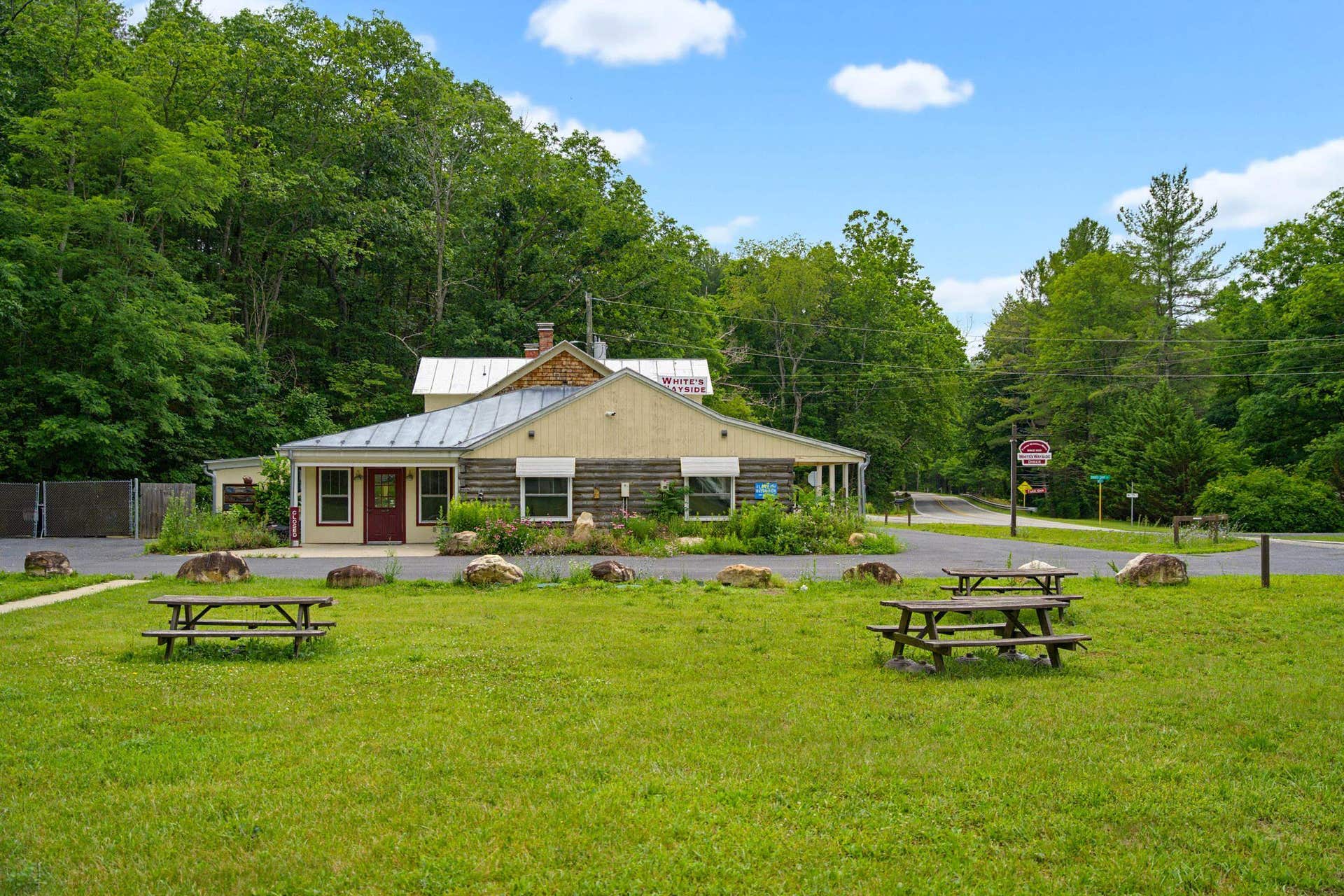 2175 HANKEY MOUNTAIN HWY, Churchville, VA 24421 2175 HANKEY MOUNTAIN HWY, Churchville, VA 24421