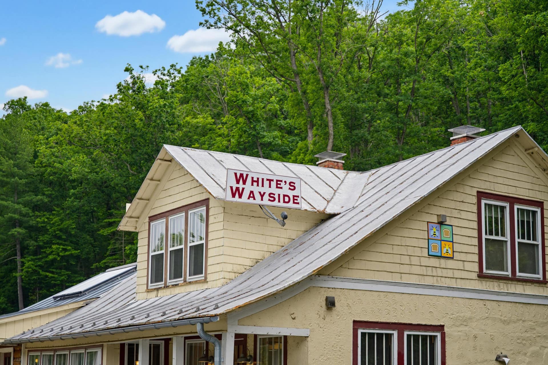2175 HANKEY MOUNTAIN HWY, Churchville, VA 24421 2175 HANKEY MOUNTAIN HWY, Churchville, VA 24421