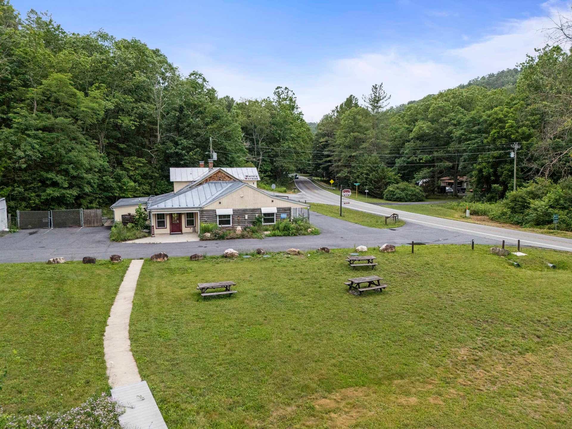 2175 HANKEY MOUNTAIN HWY, Churchville, VA 24421 2175 HANKEY MOUNTAIN HWY, Churchville, VA 24421
