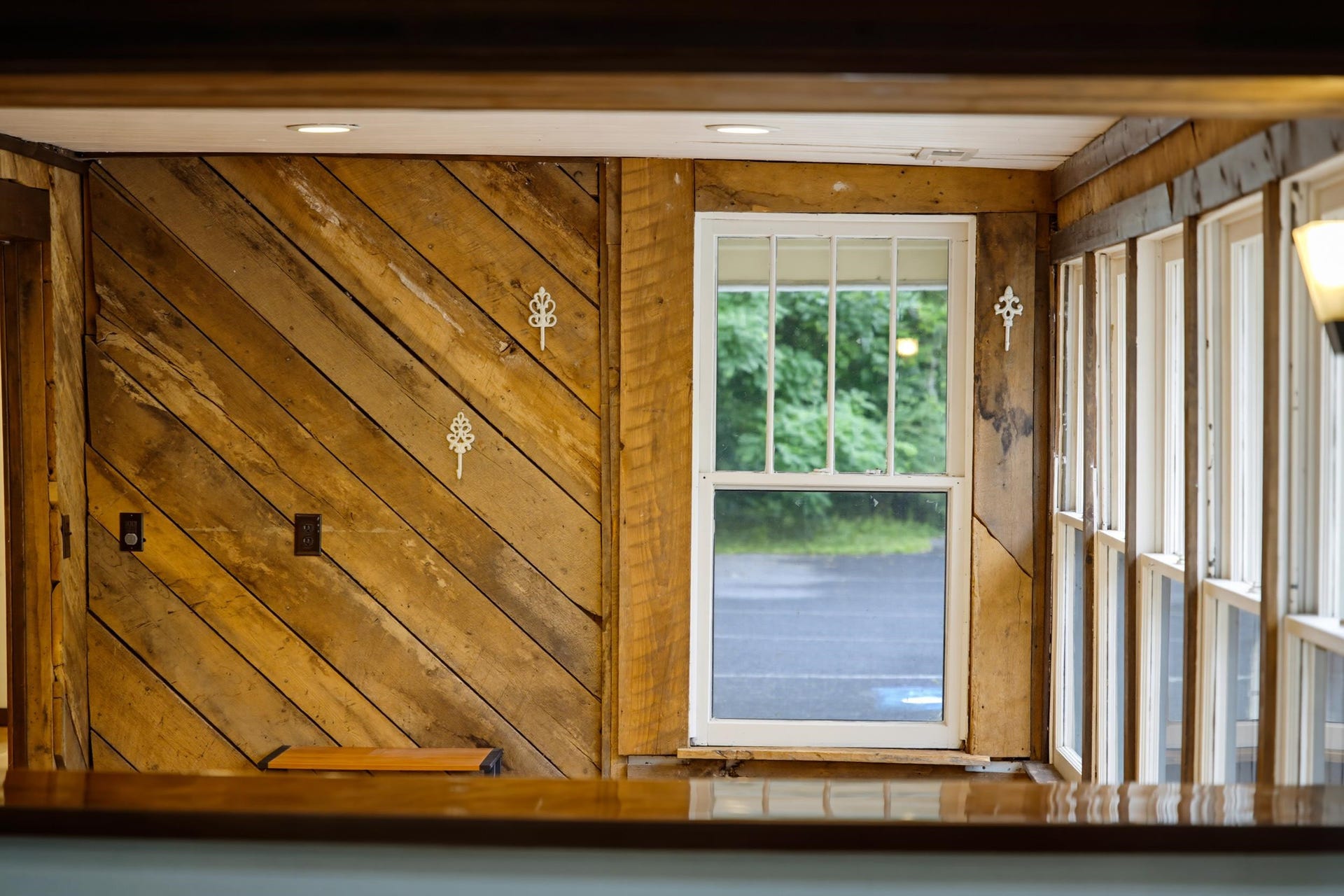 2175 HANKEY MOUNTAIN HWY, Churchville, VA 24421 2175 HANKEY MOUNTAIN HWY, Churchville, VA 24421