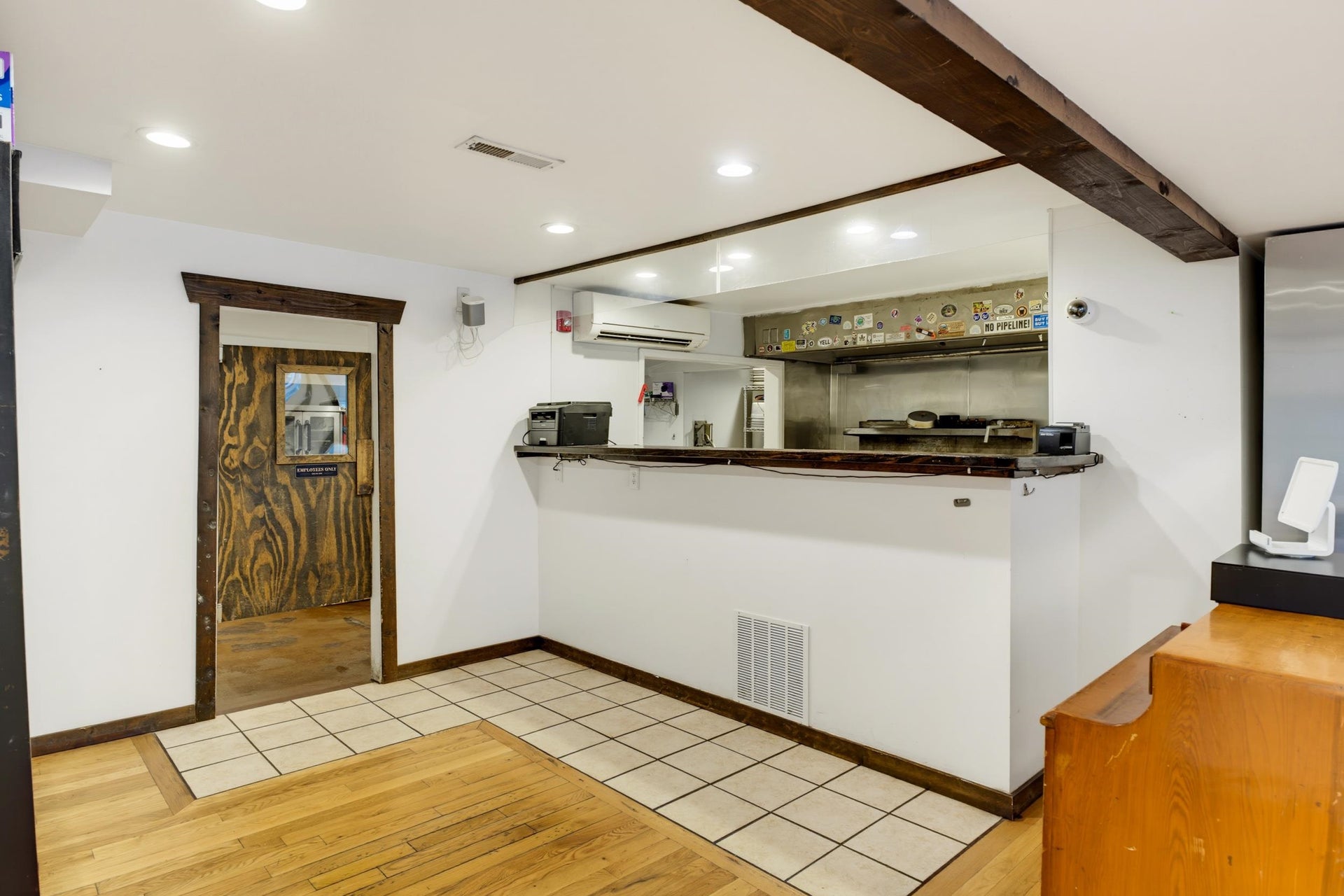 2175 HANKEY MOUNTAIN HWY, Churchville, VA 24421 2175 HANKEY MOUNTAIN HWY, Churchville, VA 24421