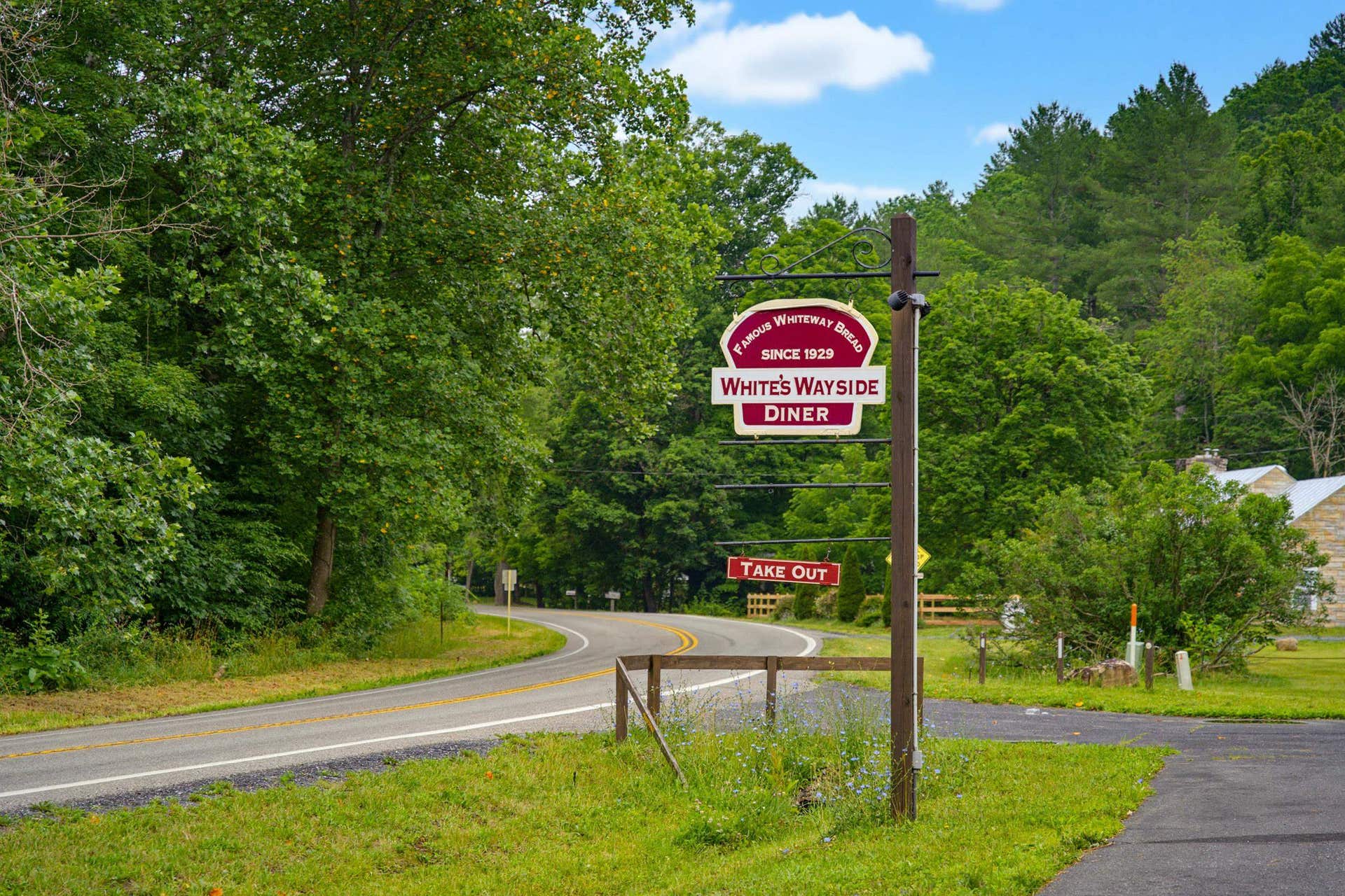 2175 HANKEY MOUNTAIN HWY, Churchville, VA 24421 2175 HANKEY MOUNTAIN HWY, Churchville, VA 24421