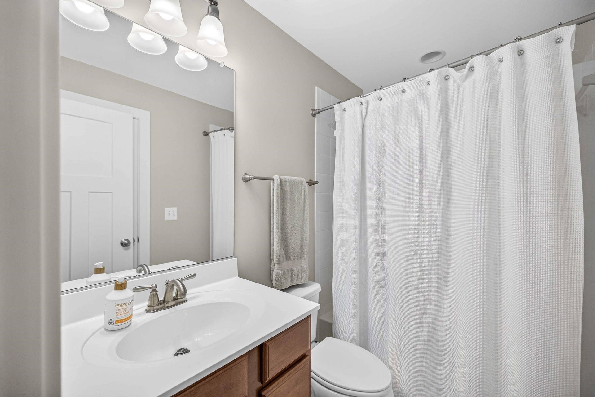 3432 CHARLESTON BLVD, Rockingham, VA 22801 3432 CHARLESTON BLVD, Rockingham, VA 22801