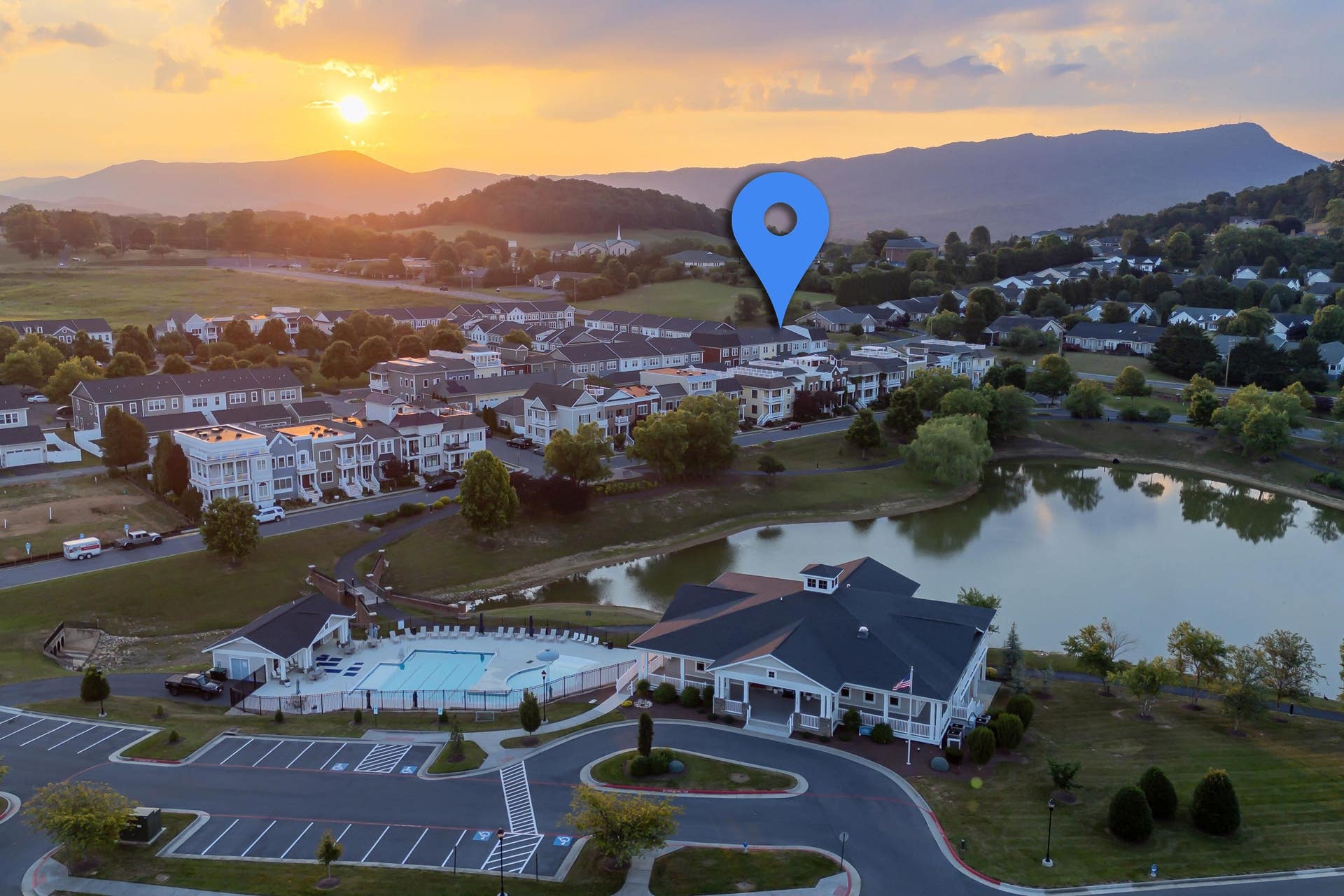 3432 CHARLESTON BLVD, Rockingham, VA 22801 3432 CHARLESTON BLVD, Rockingham, VA 22801