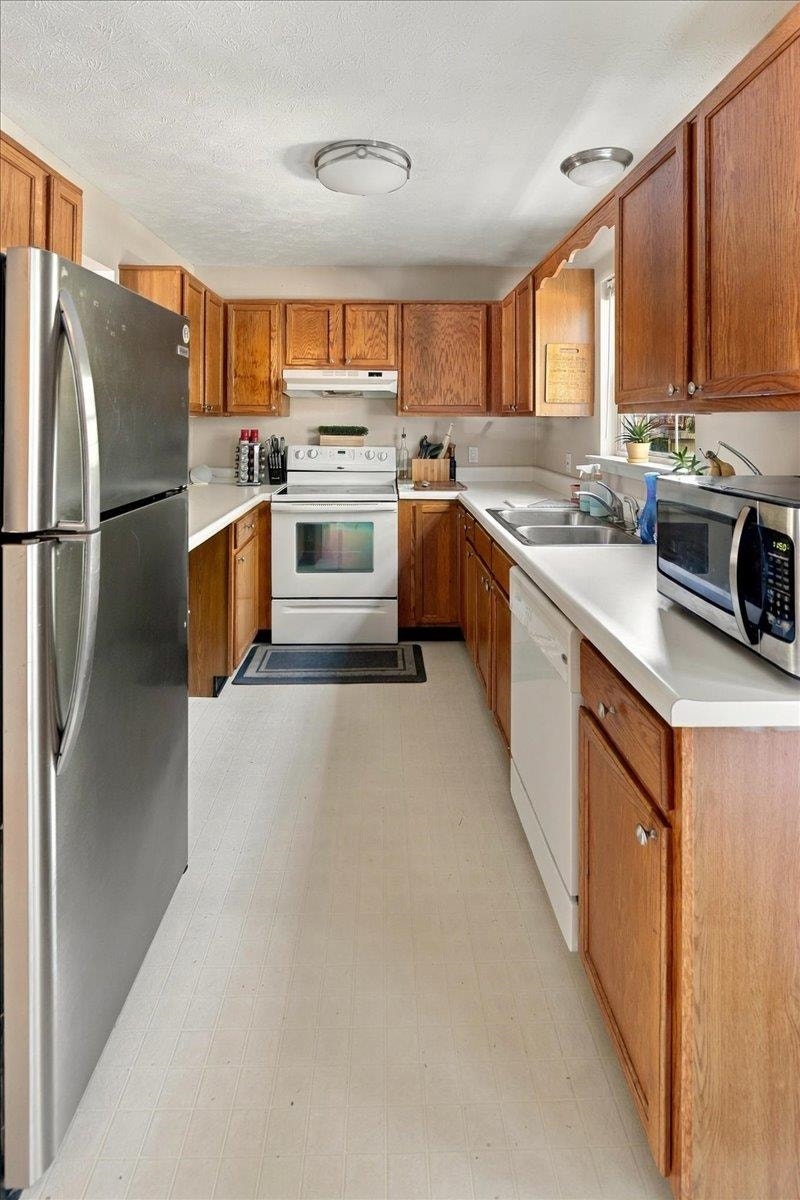 2311 BRECKENRIDGE CT, Harrisonburg, VA 22801 2311 BRECKENRIDGE CT, Harrisonburg, VA 22801