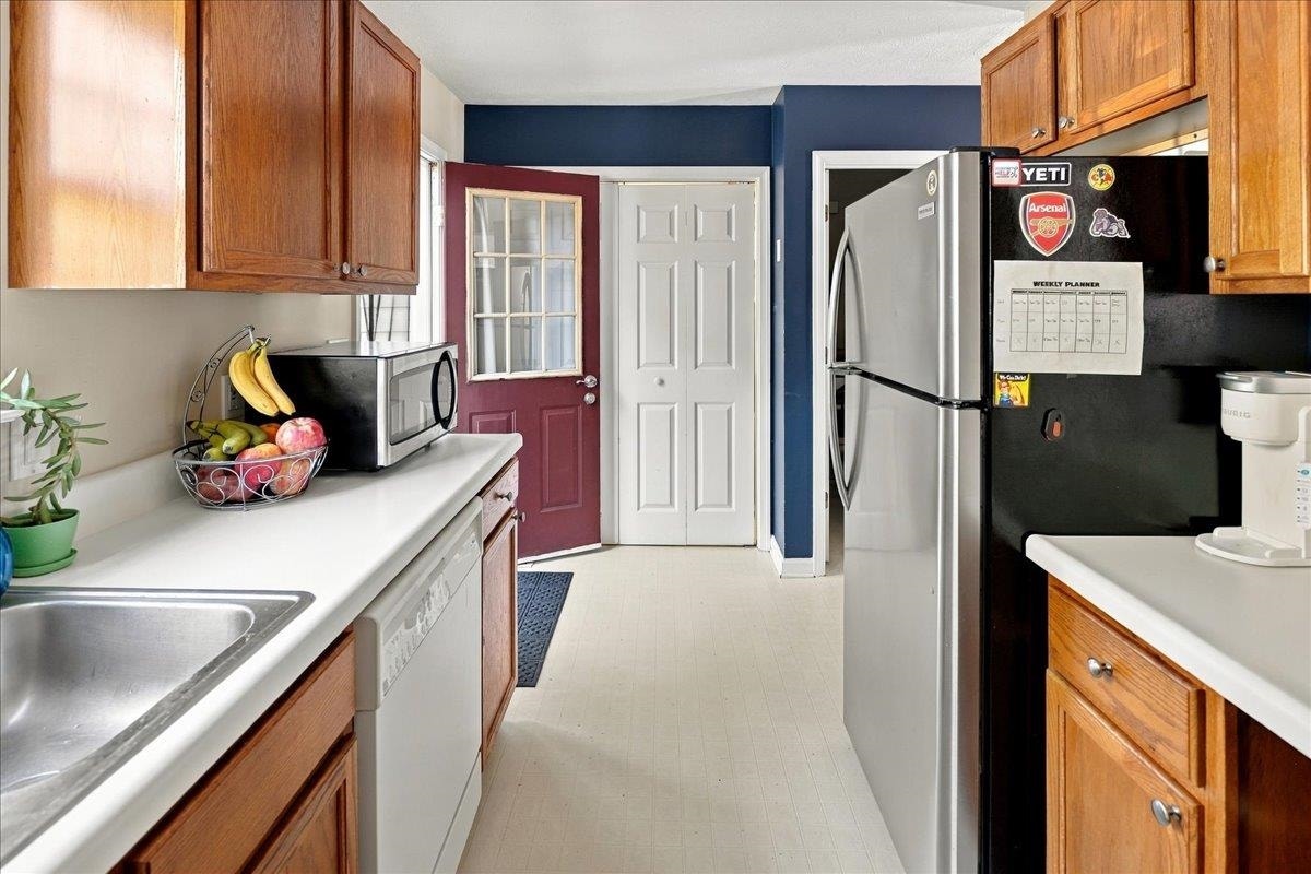 2311 BRECKENRIDGE CT, Harrisonburg, VA 22801 2311 BRECKENRIDGE CT, Harrisonburg, VA 22801