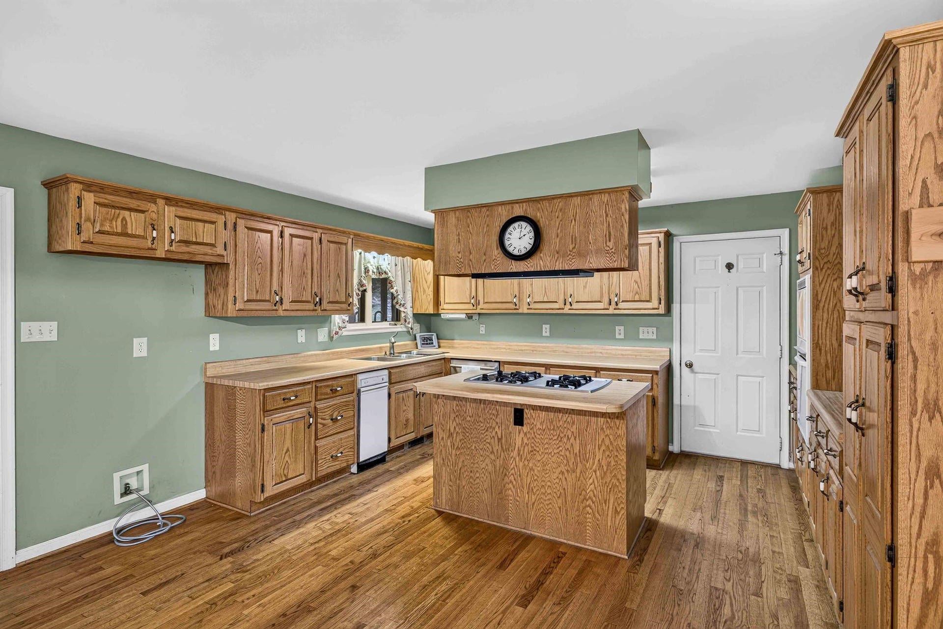 107 FAIRVIEW CIR, Woodstock, VA 22664 107 FAIRVIEW CIR, Woodstock, VA 22664