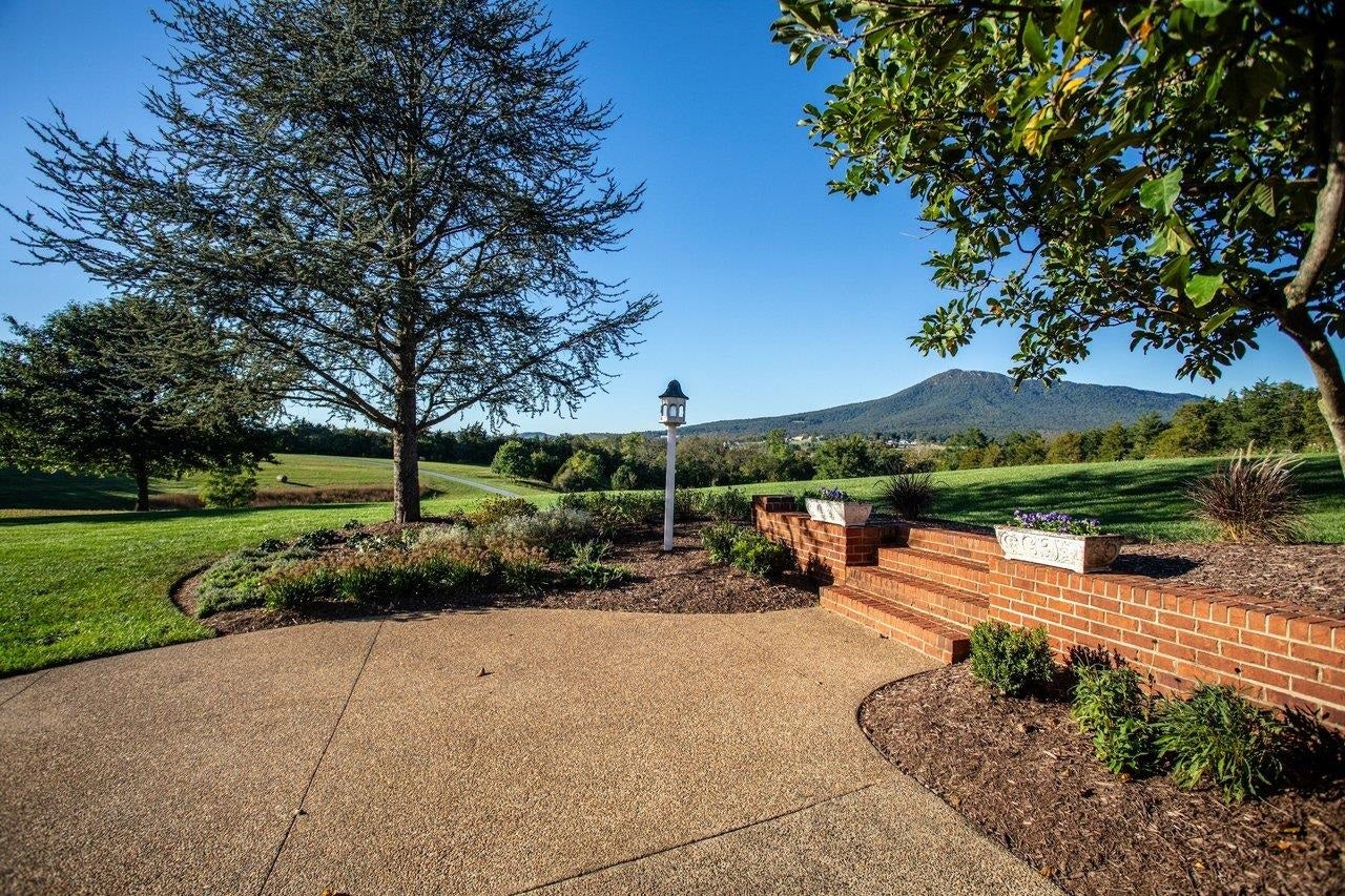 1130 THREE SPRINGS RD, Mc Gaheysville, VA 22840