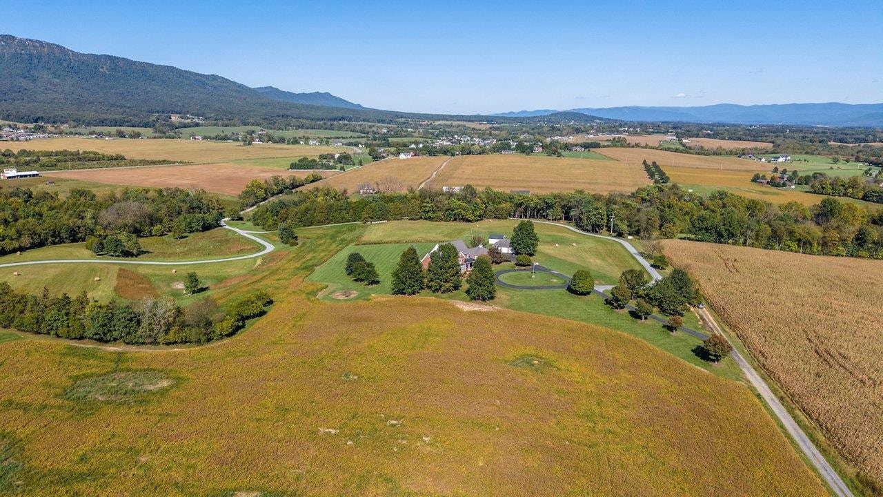 1130 THREE SPRINGS RD, Mc Gaheysville, VA 22840