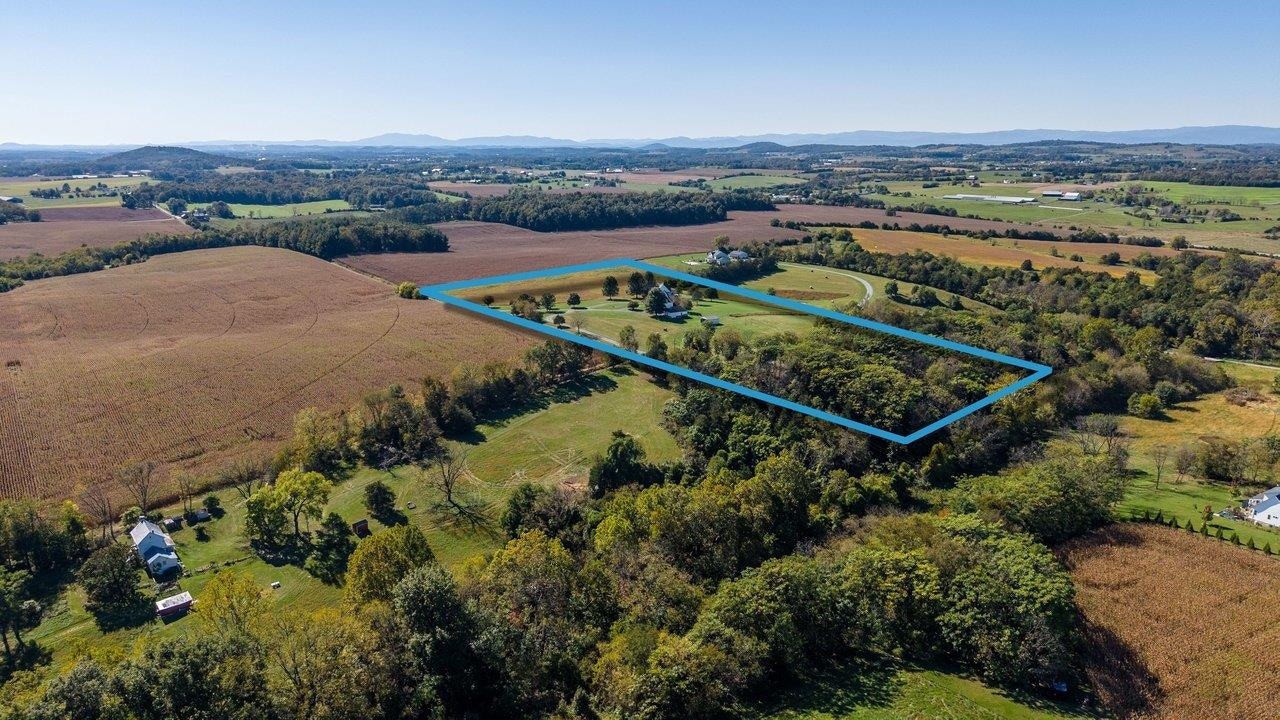 1130 THREE SPRINGS RD, Mc Gaheysville, VA 22840